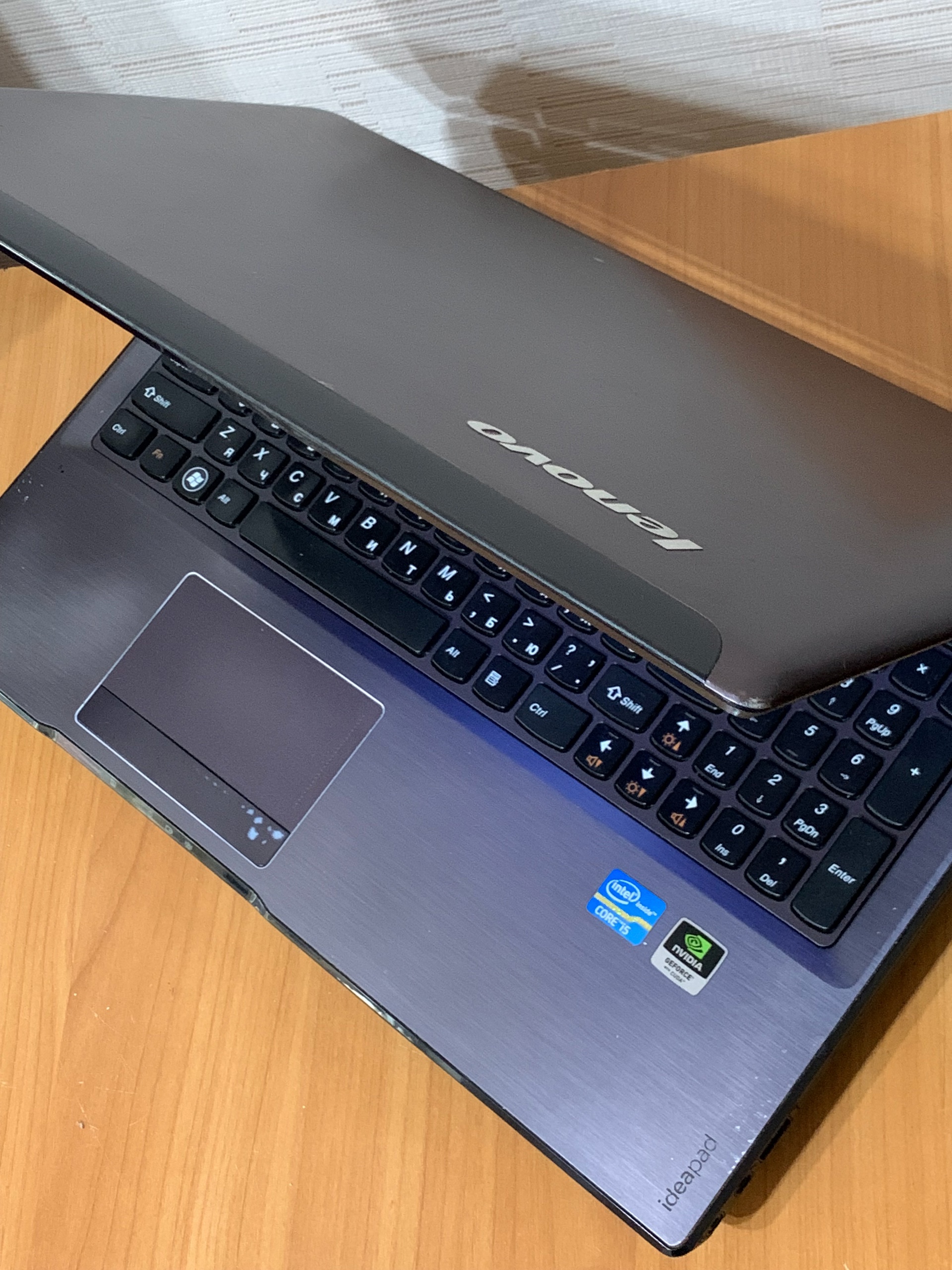 15.6"HD" Lenovo IdeaPad Z570 Предлагается (2)