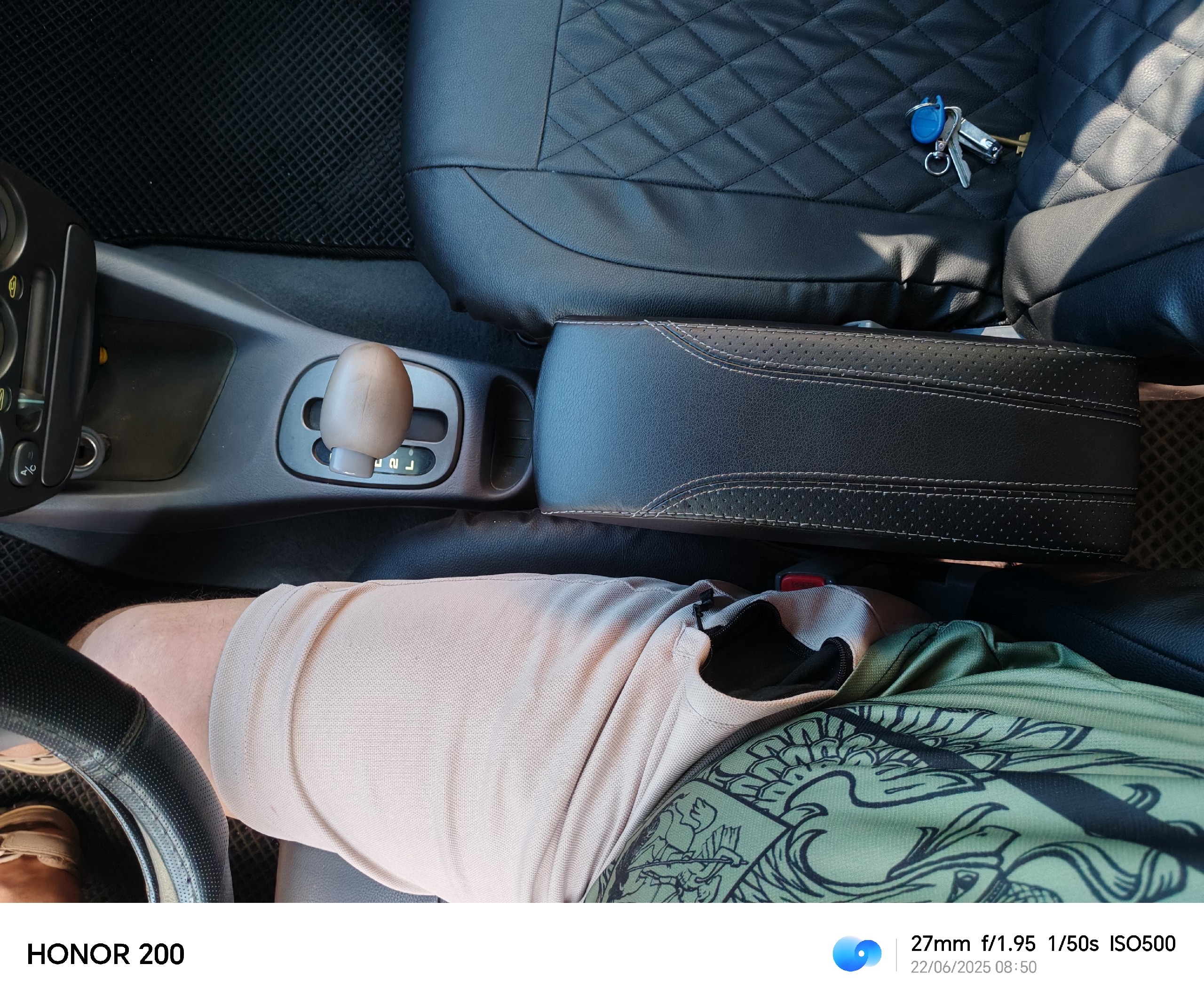 Продается Hyundai Accent 2006 года (5)