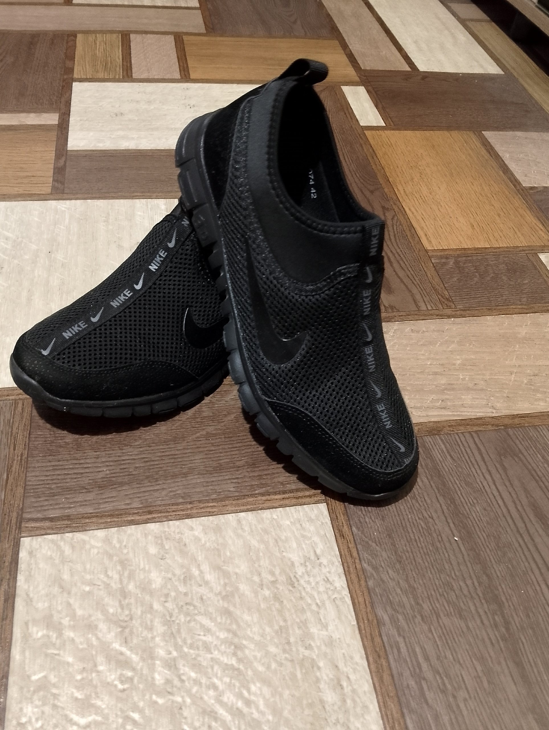 Продам раскладной диван с коробом (5)