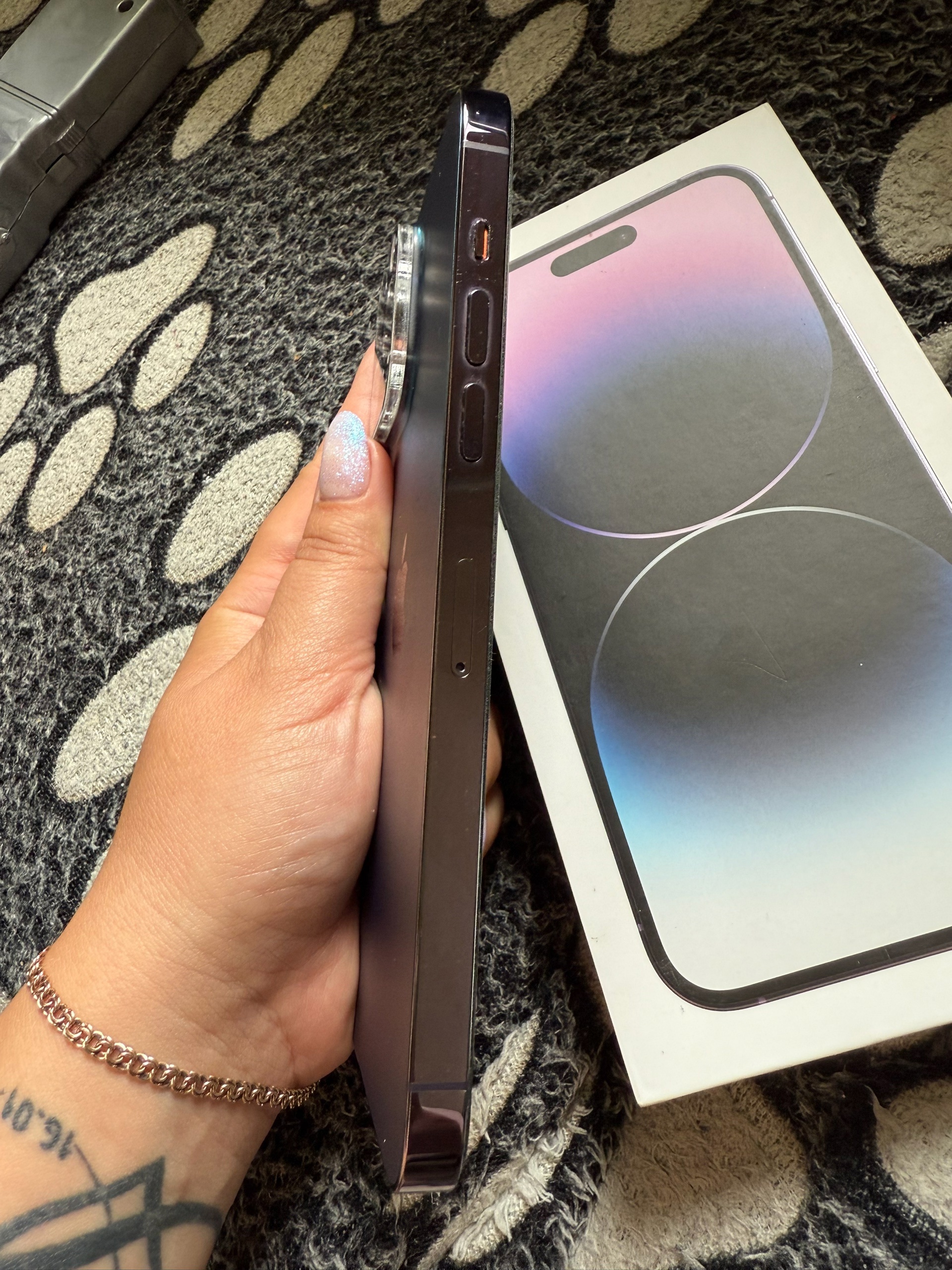 Продажа iPhone 14 Pro Max (2)