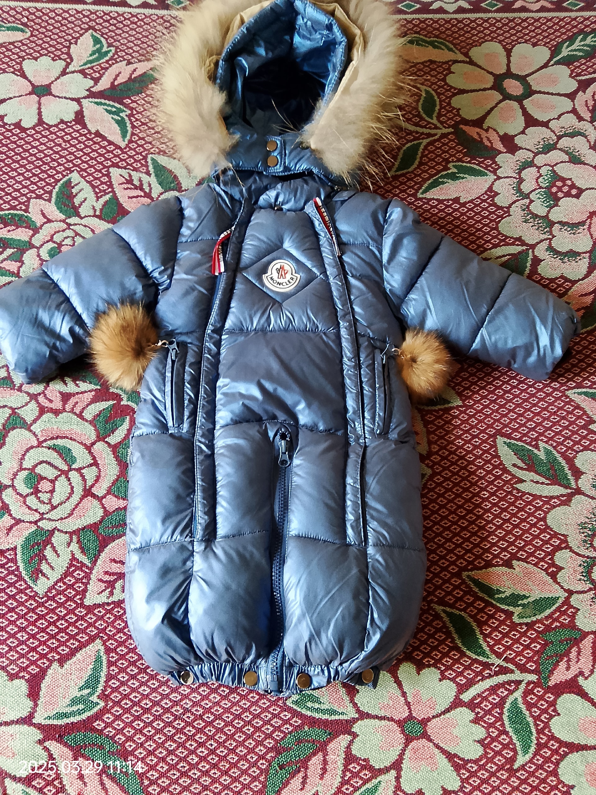 Зимние комбинезоны и конверт: Продам (6)