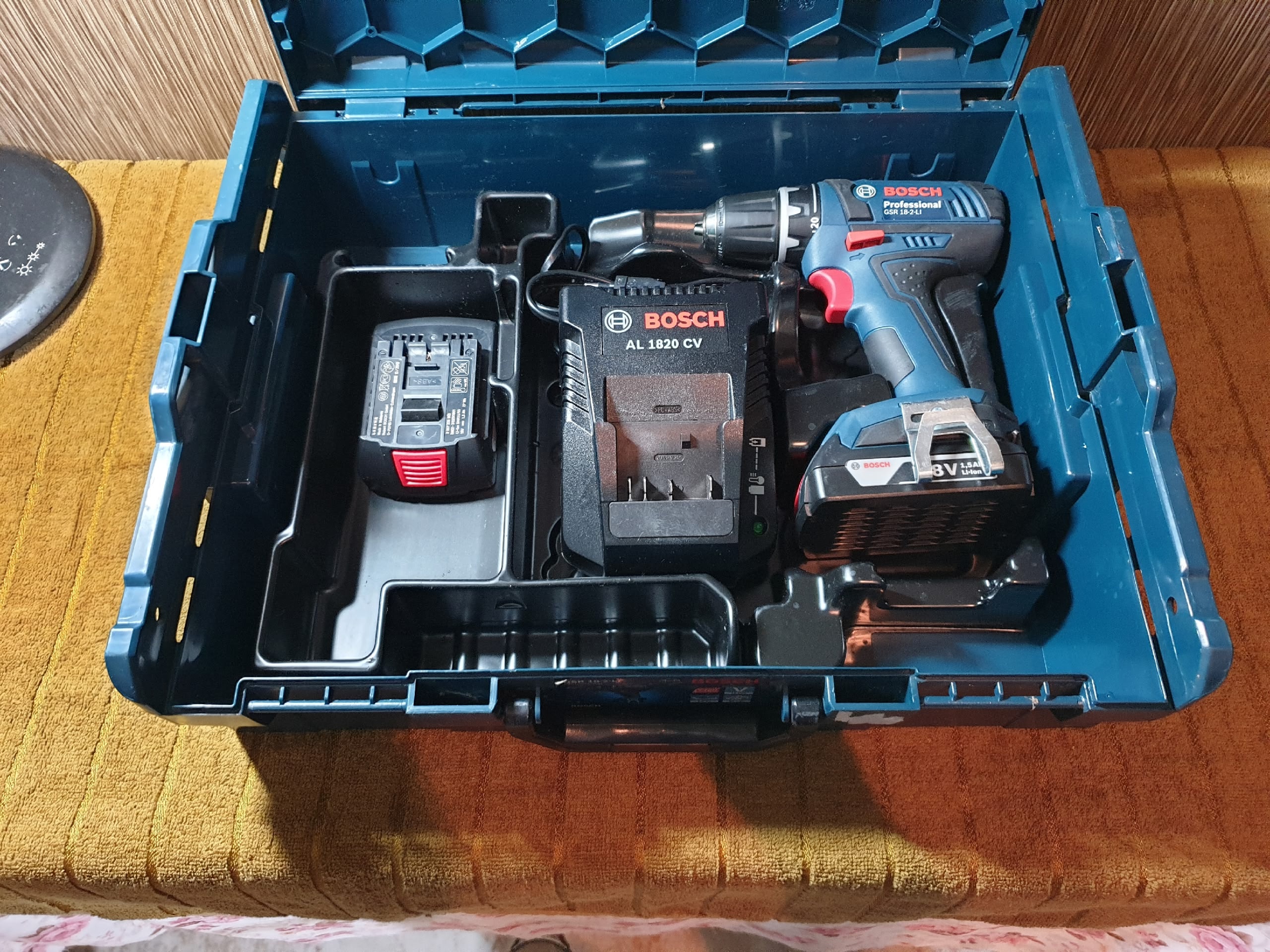 Новая дрель-шуруповерт Bosch Professional Продается (6)