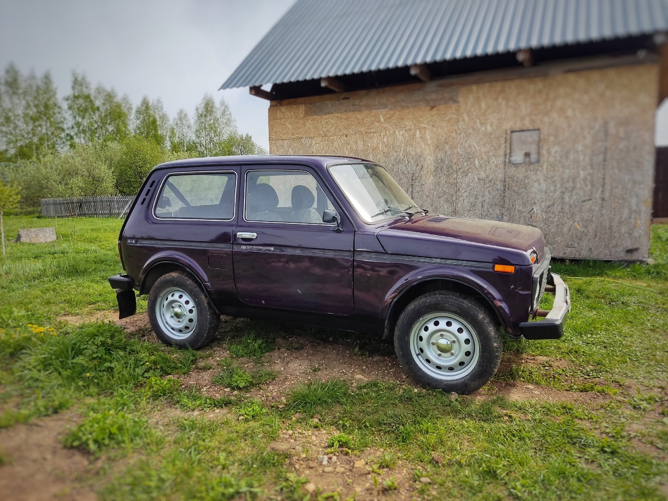 Продажа Нивы 21213 без торга (2)