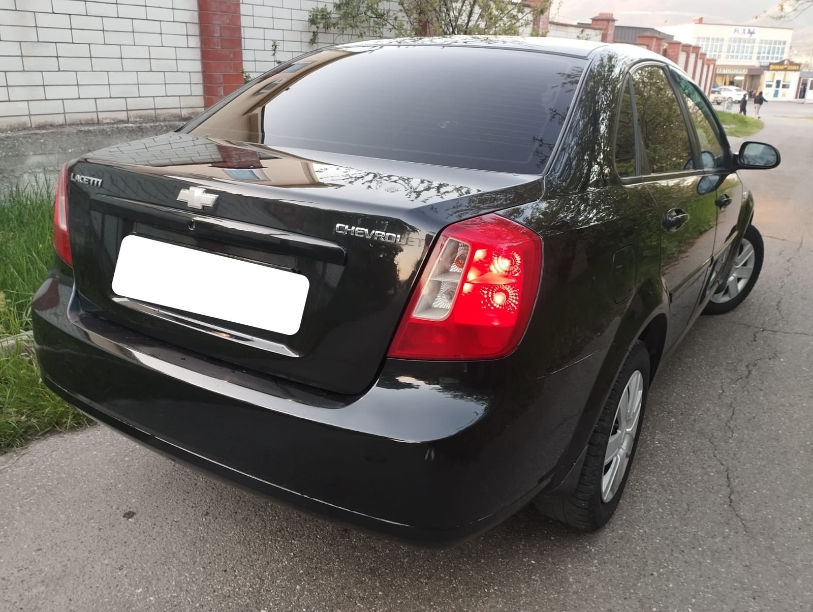 Chevrolet Lacetti 1.6 седан 2008 (5)