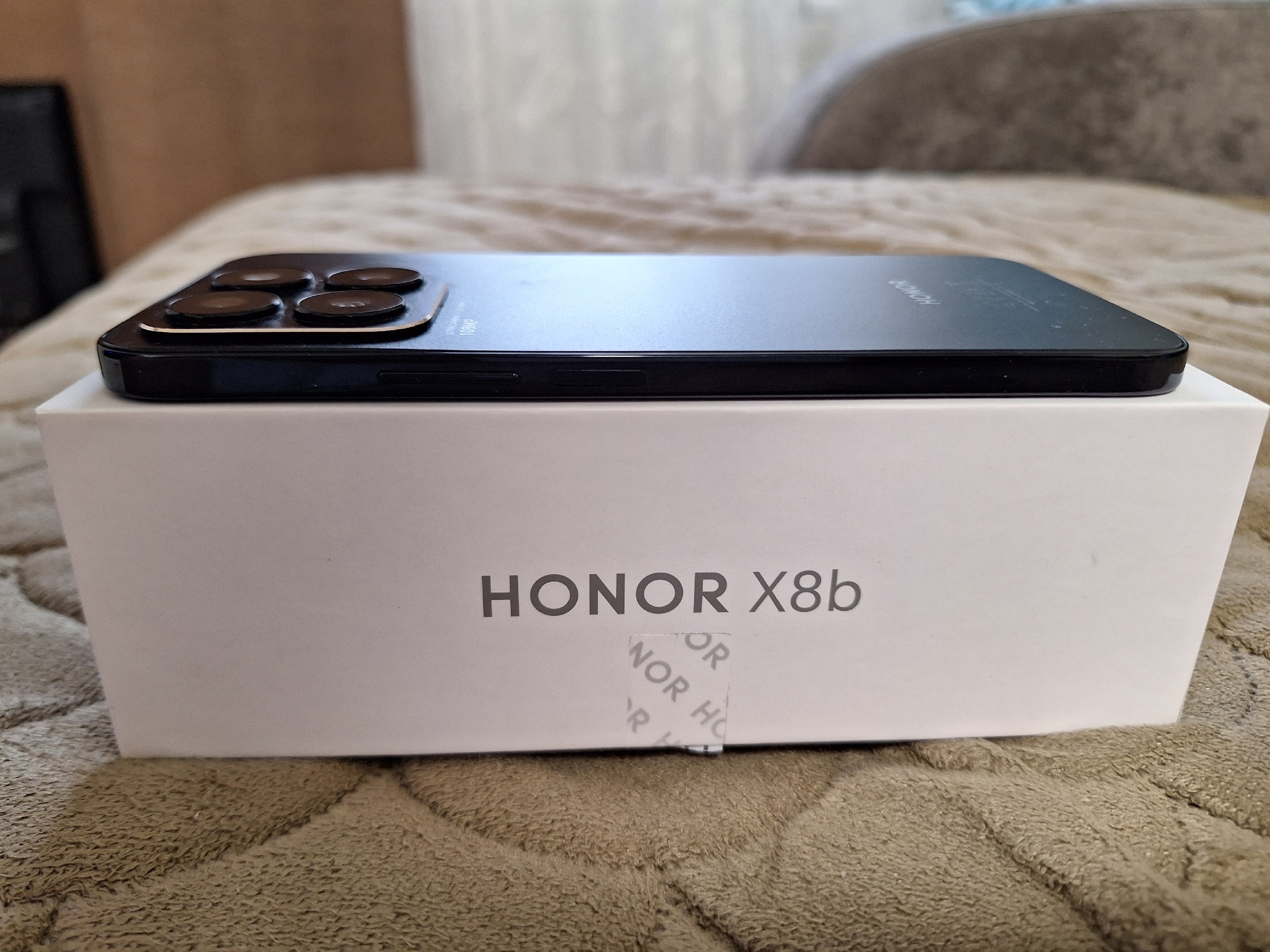 Honor X8b в отличном состоянии (2)