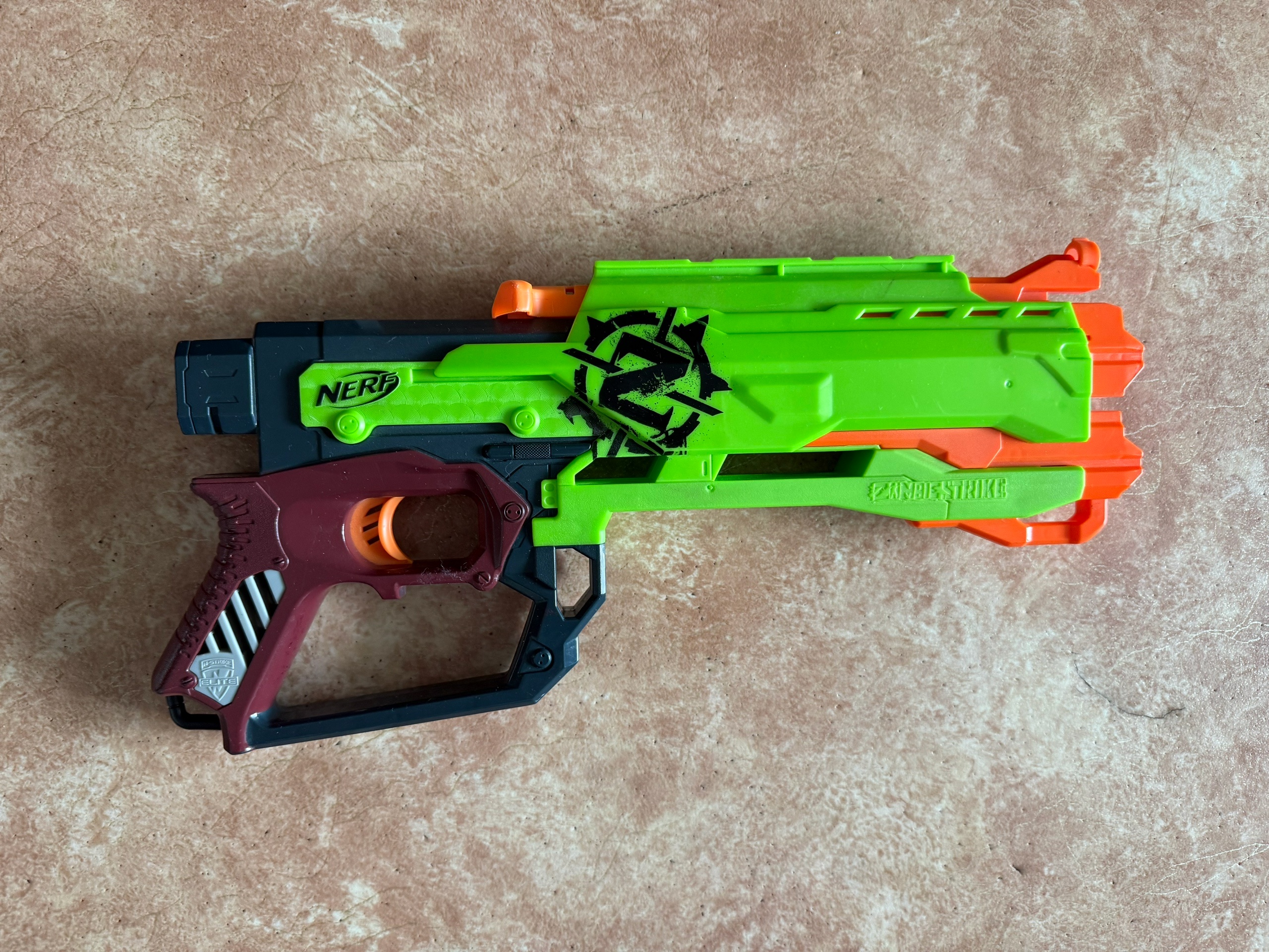 Бластеры Nerf в отличном состоянии (3)