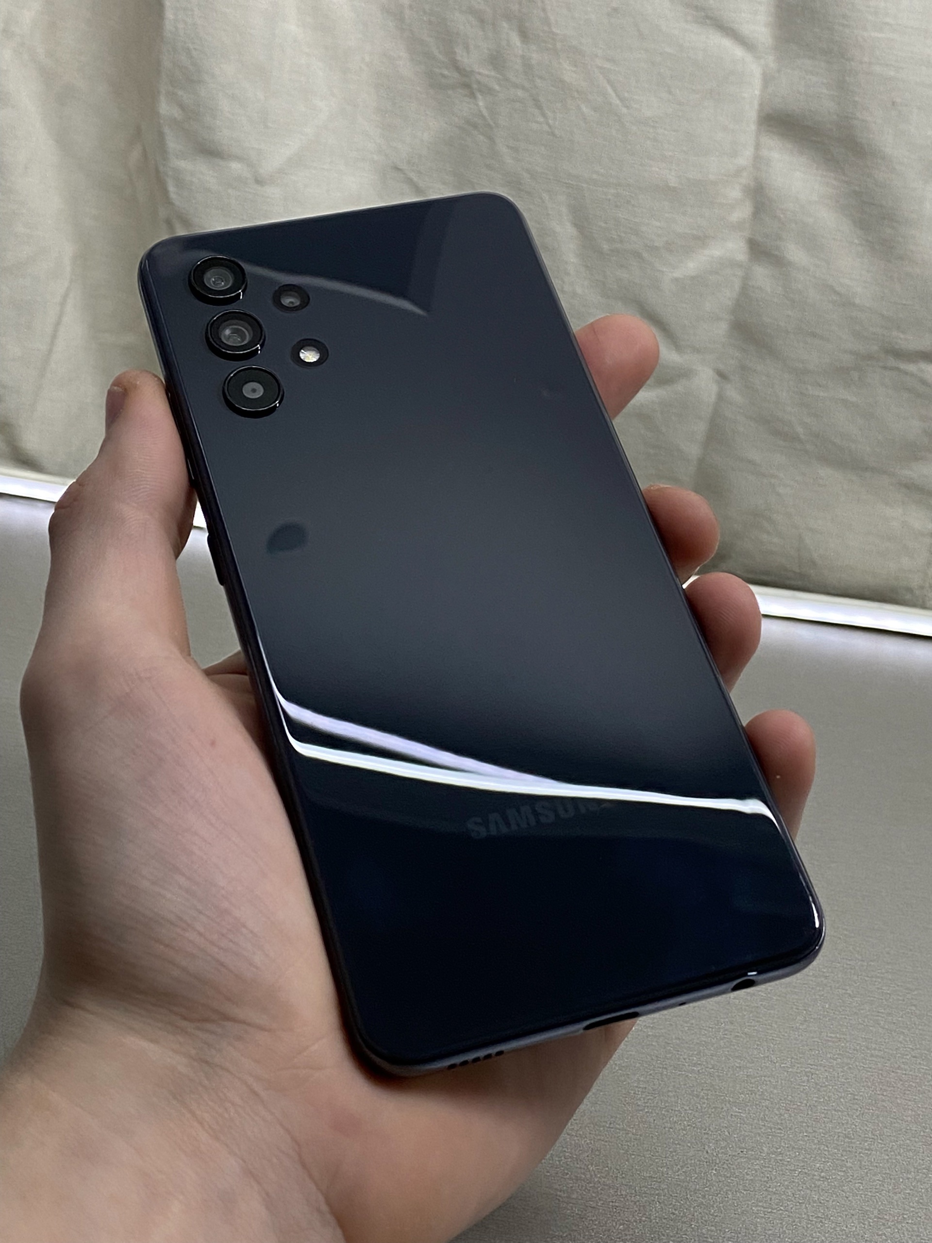 Продам Samsung Galaxy A32 4/64GB (2)