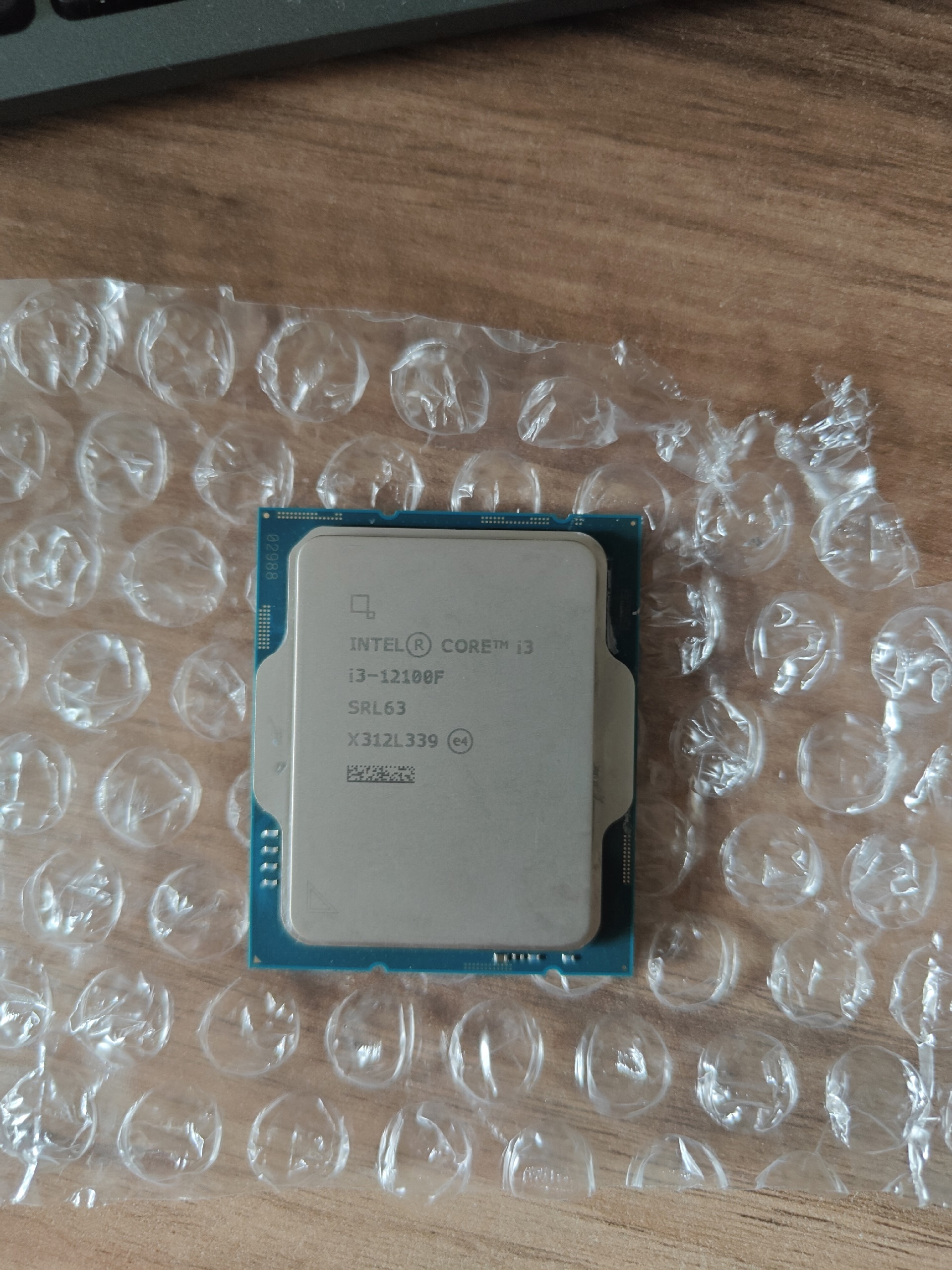 Интел i3-12100f – почти новый