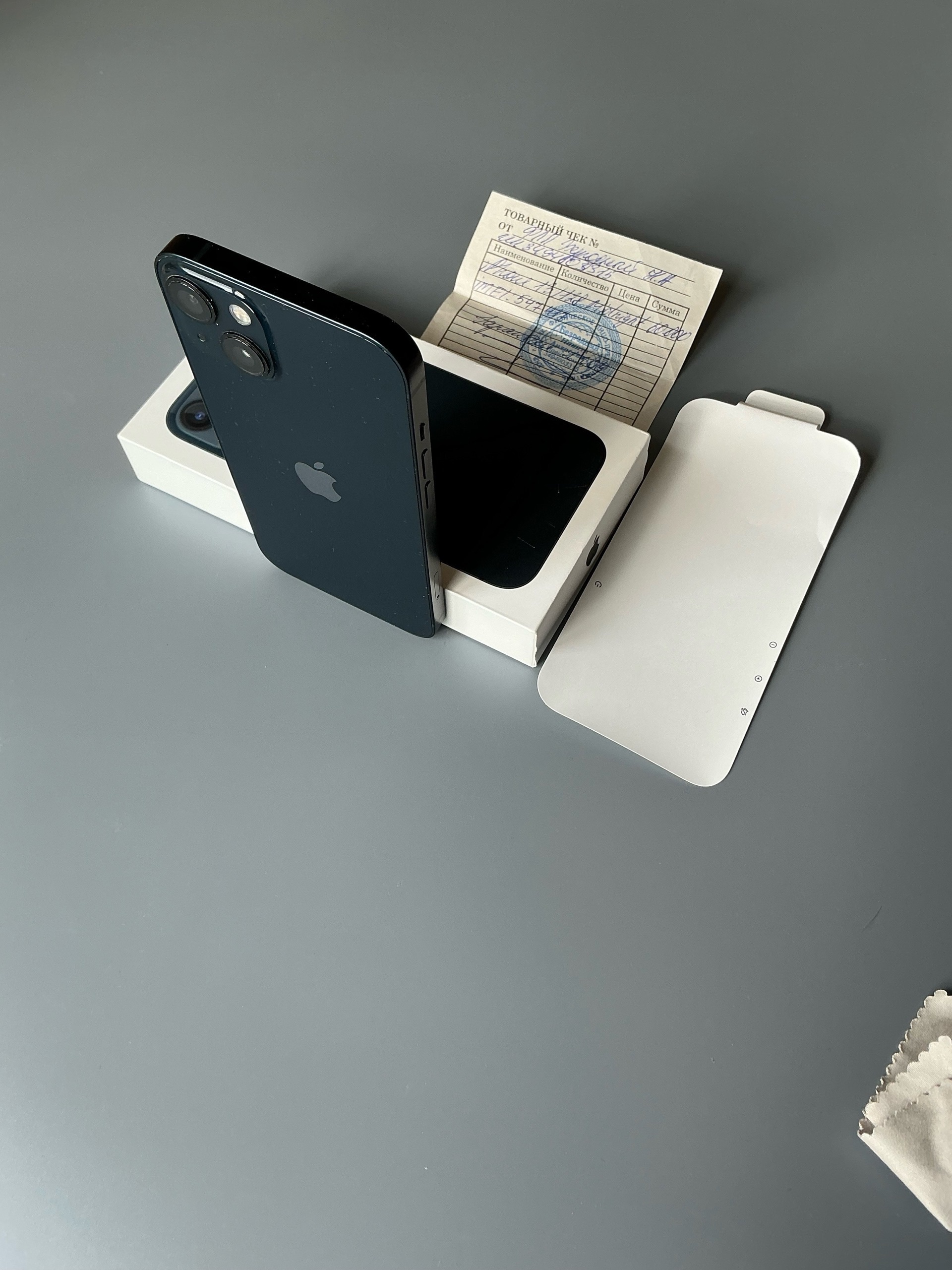 Продажа iPhone 13, черный, 128GB (4)