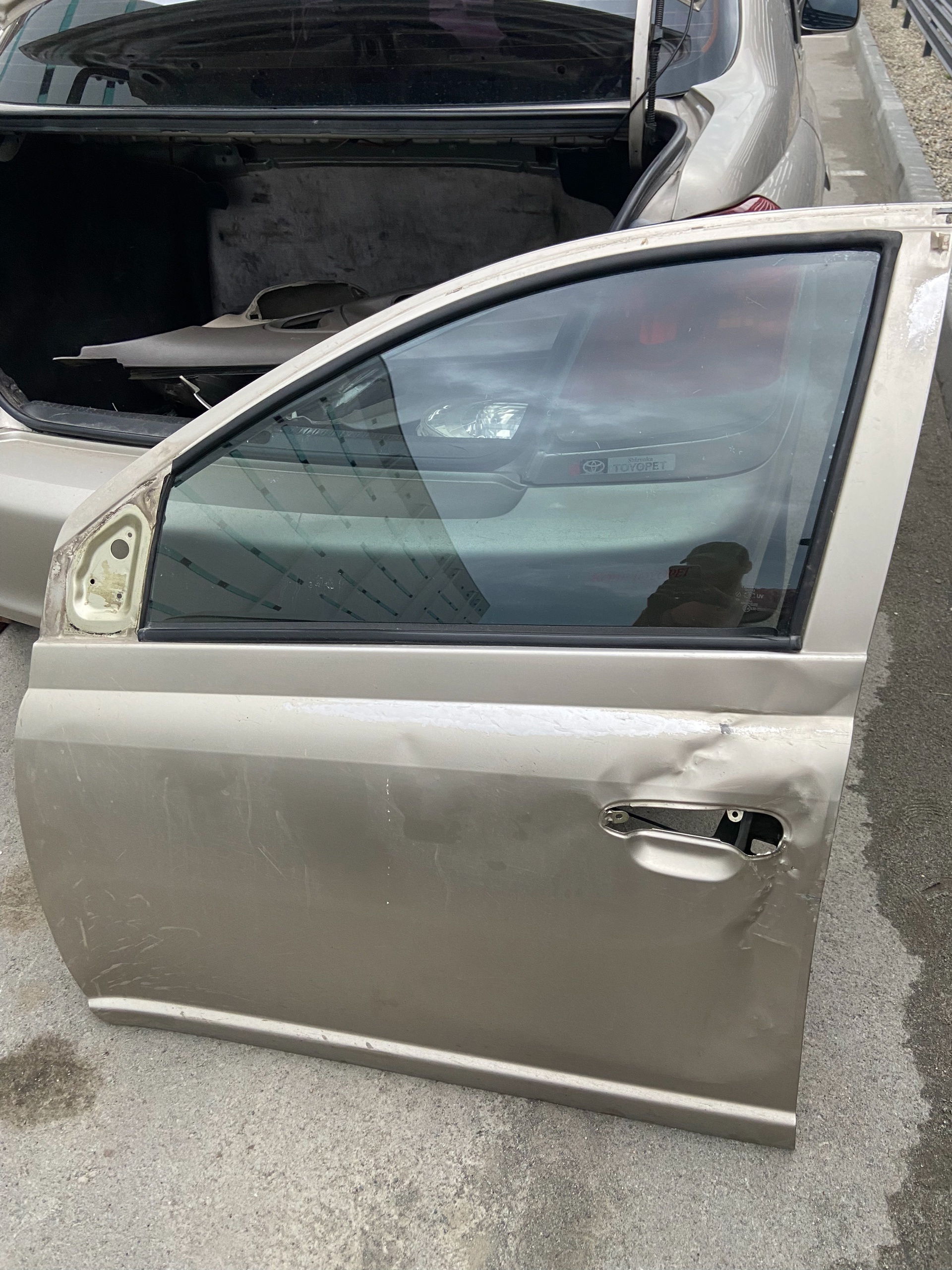 Продается дверь для Toyota Предлагаю (3)