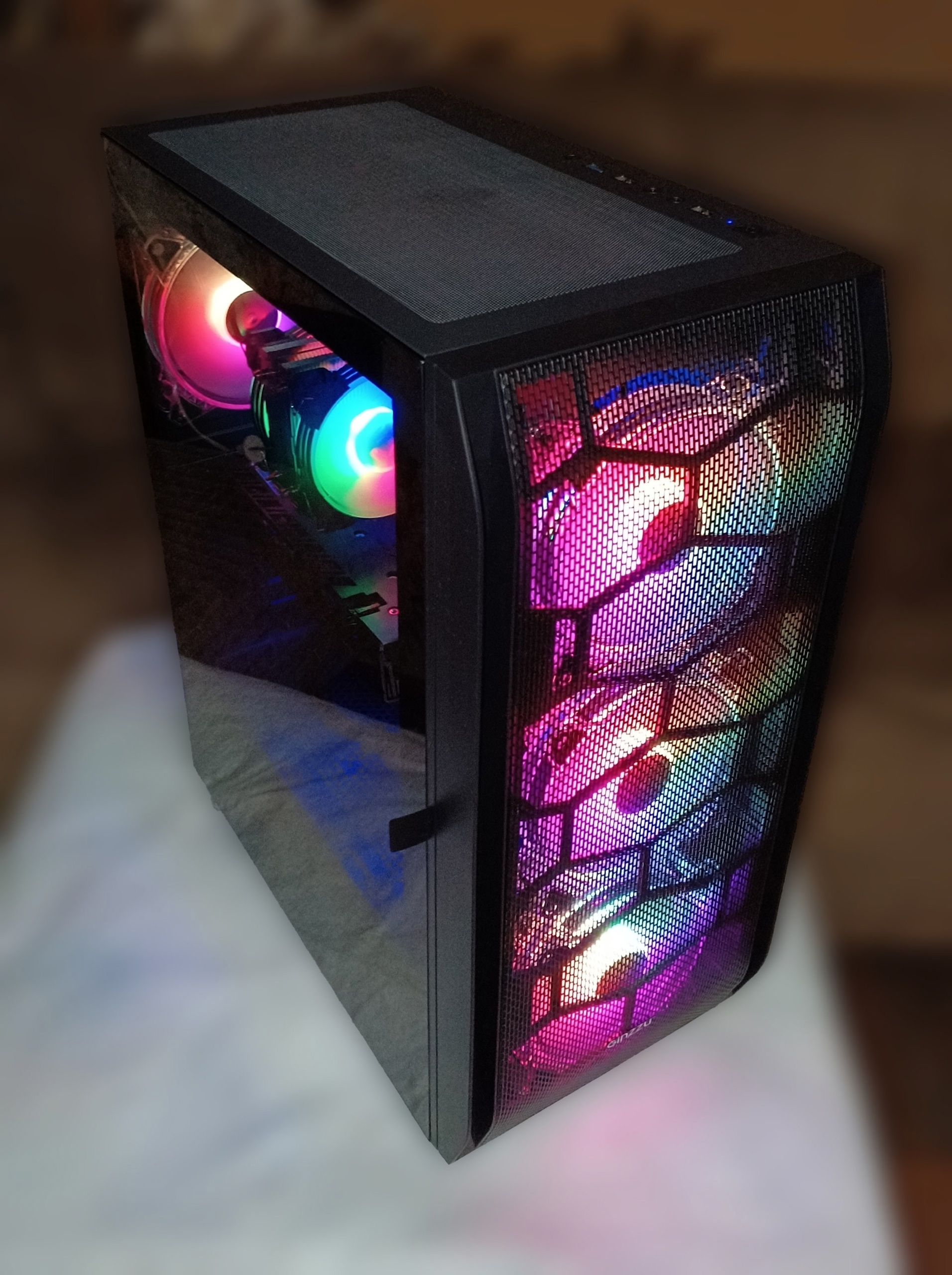 Продам мощный компьютер для игр