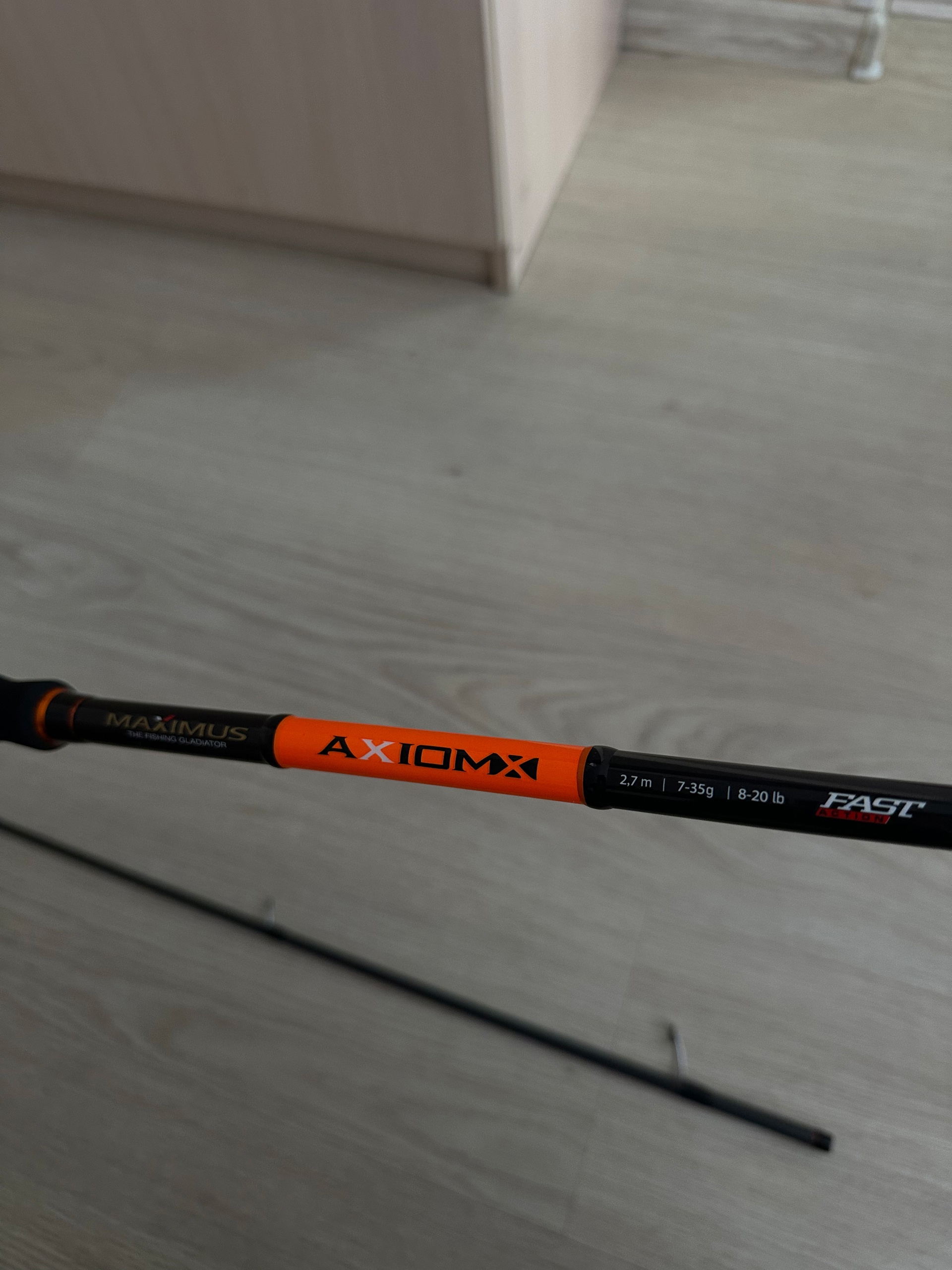 Продается спиннинг Maximus AXIOM-X В (2)