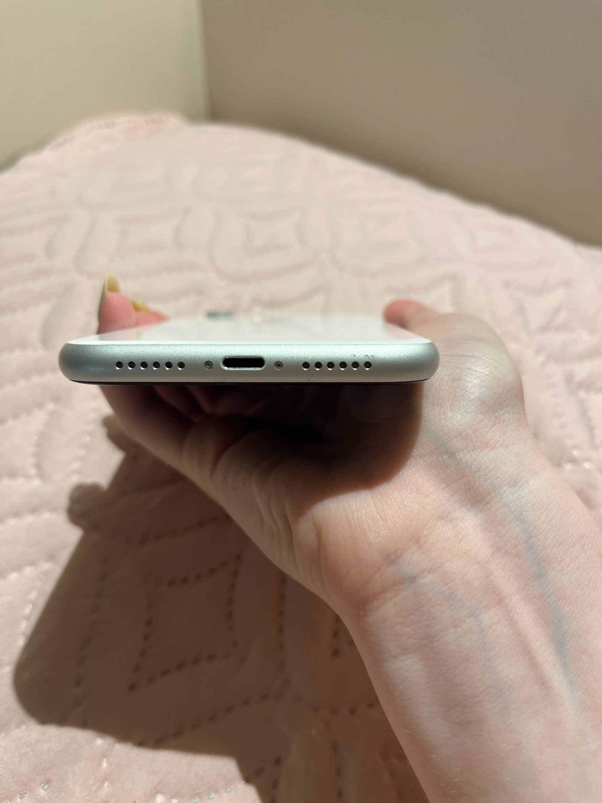 IPHONE XR 64Gb в хорошем (1)