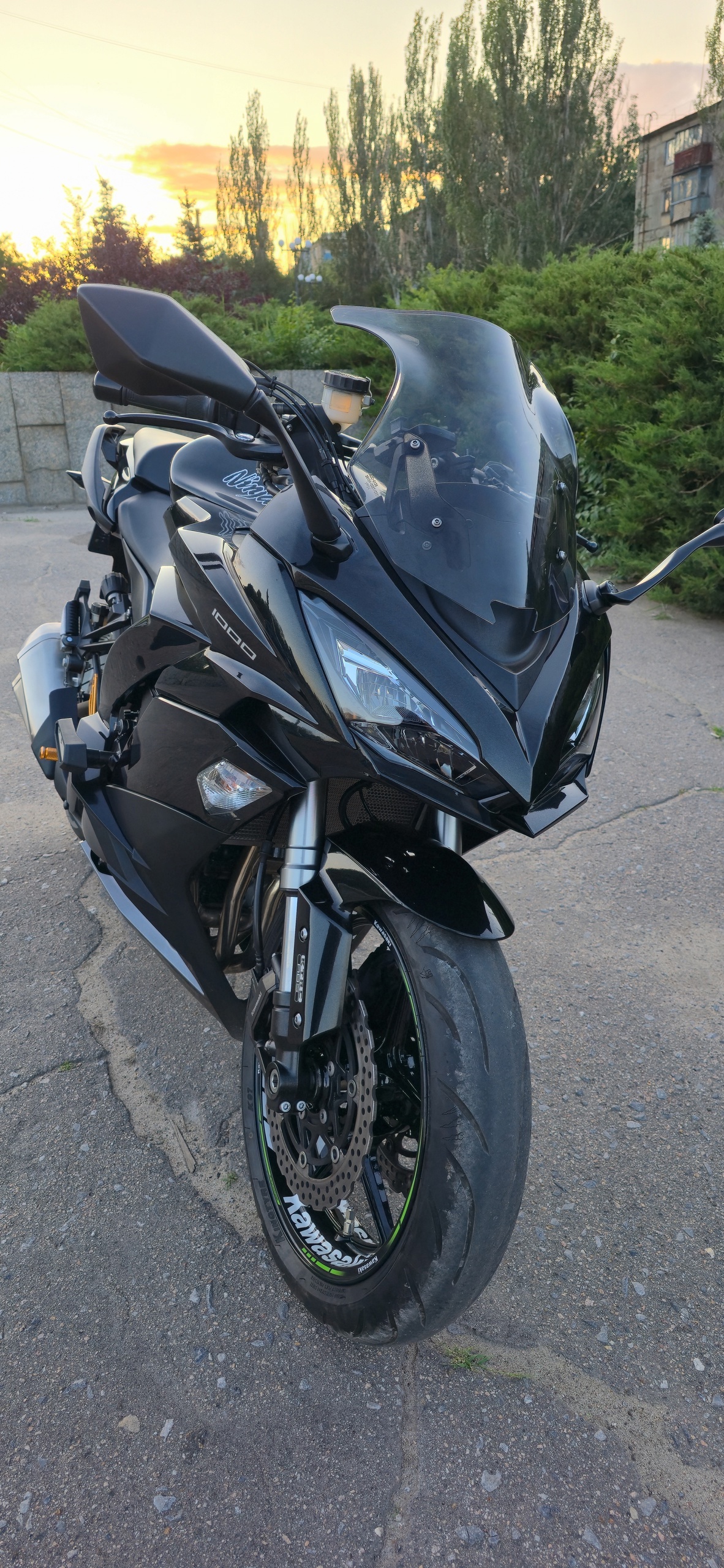 **Купить Kawasaki Z1000SX 2018 года** (2)