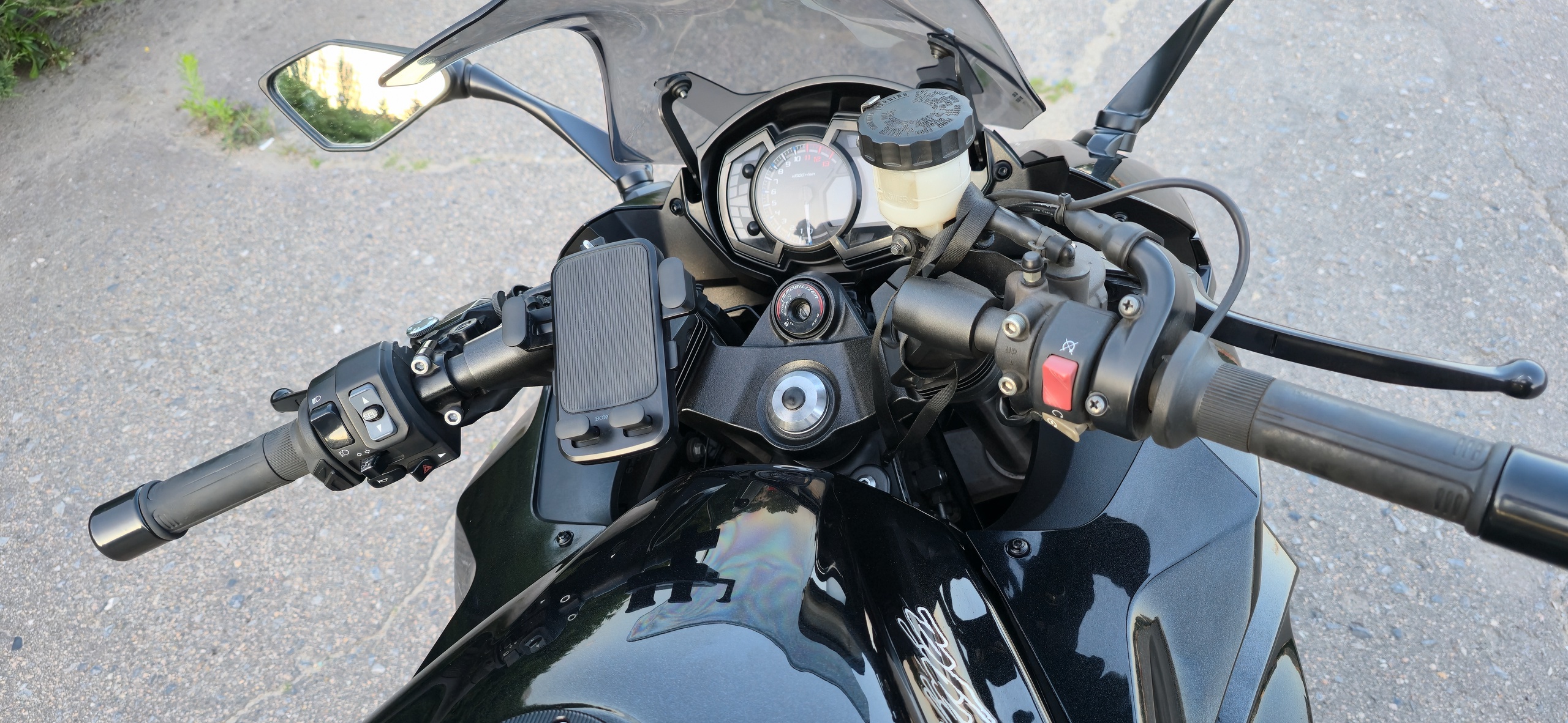 **Купить Kawasaki Z1000SX 2018 года** (8)