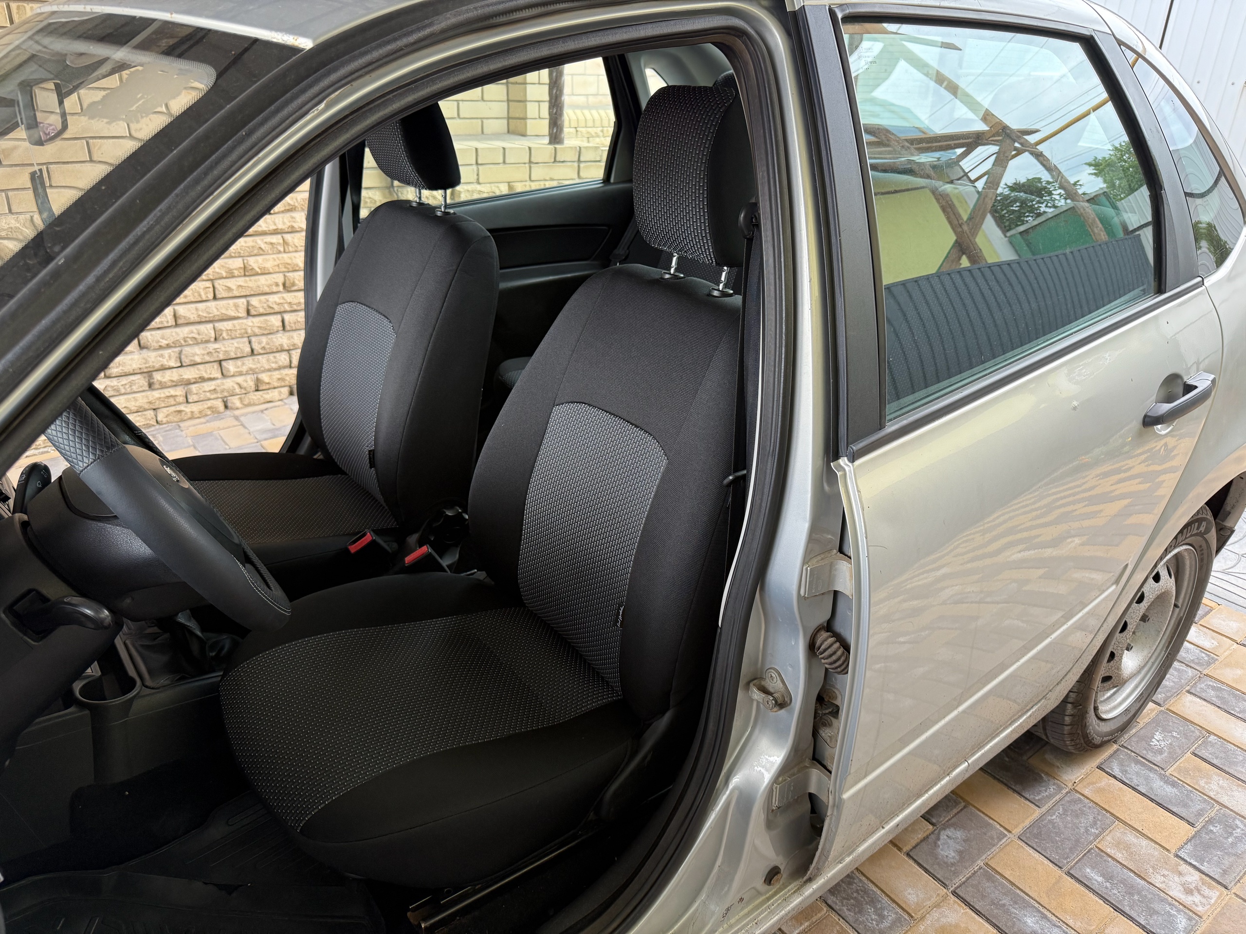 Lada Granta в Луганске: продаётся (5)