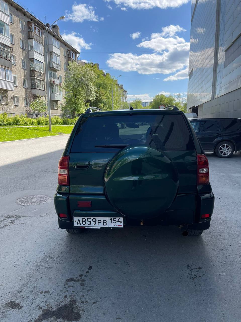 Продается надежная Toyota RAV4 2003 (3)
