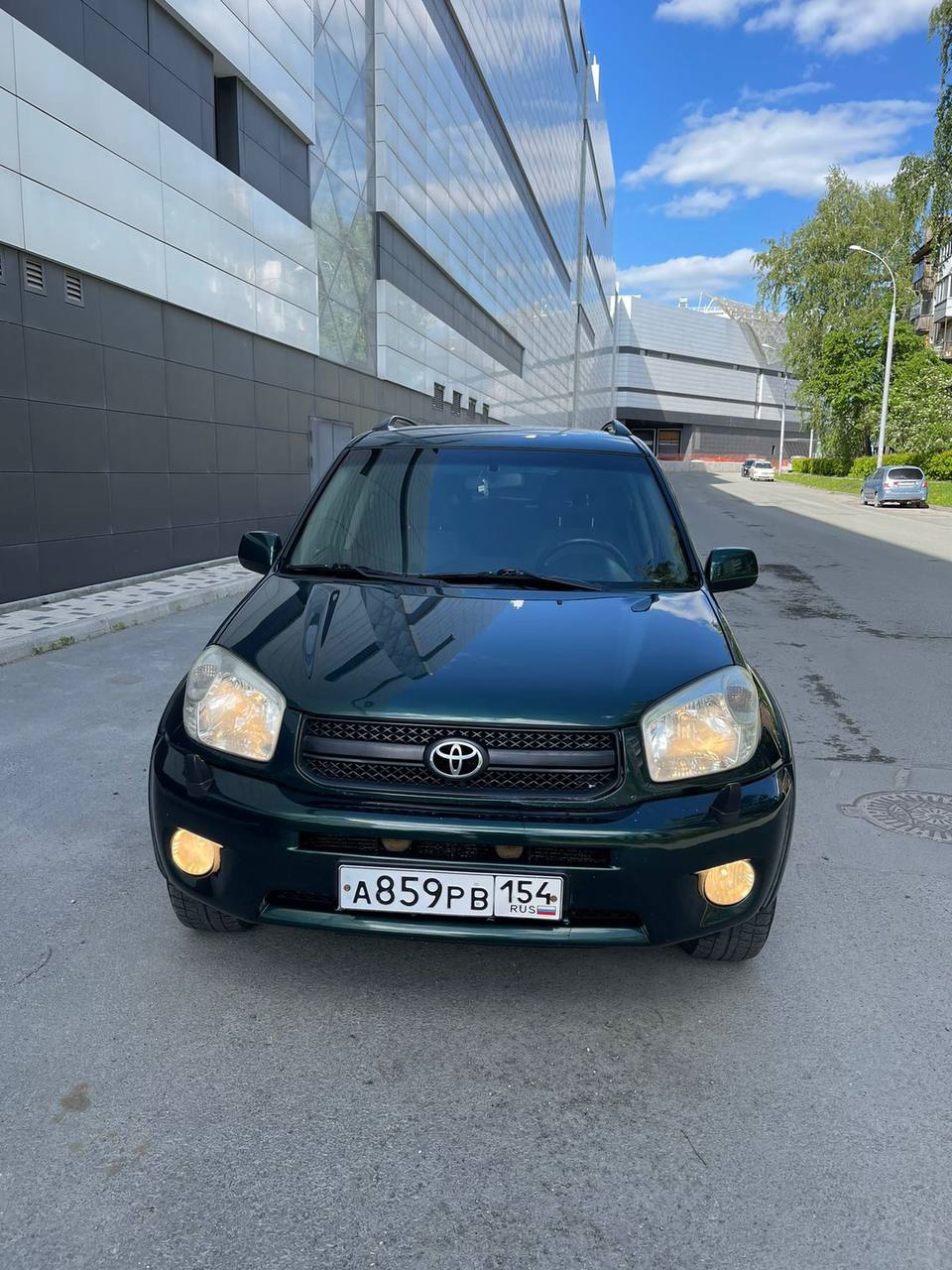 Продается надежная Toyota RAV4 2003 (5)