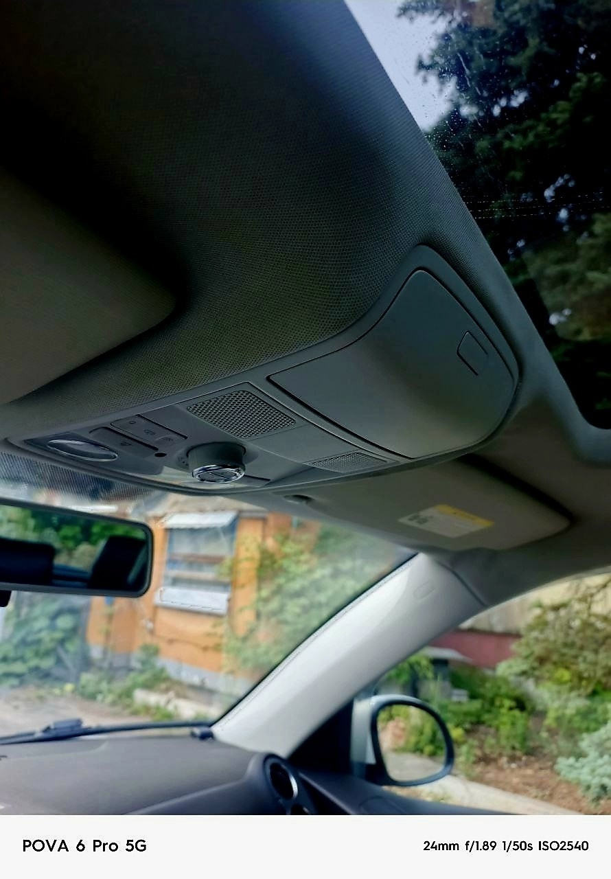 Продается Volkswagen Tiguan 2011 года (7)