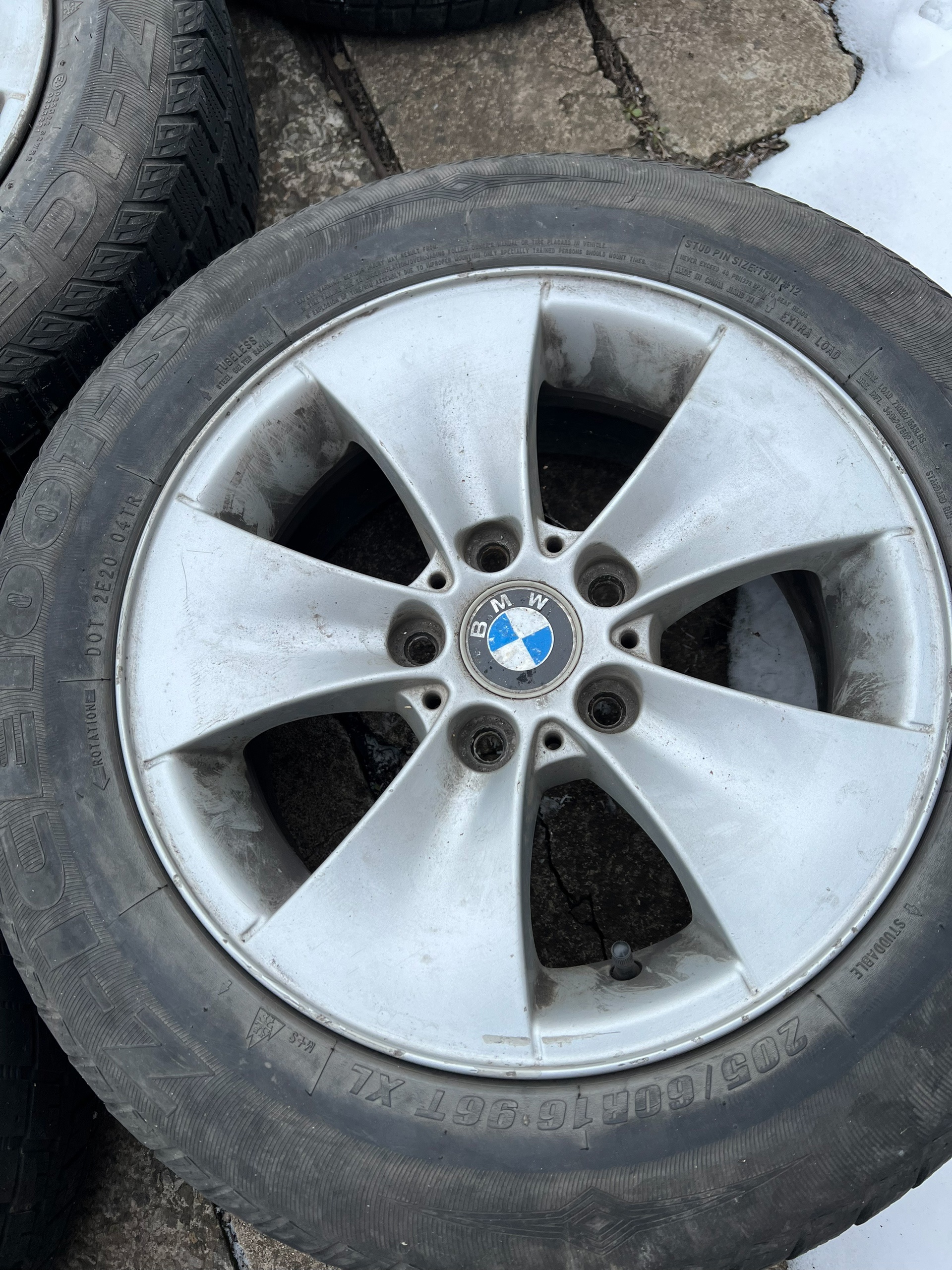 Продаю оригинальные диски BMW R-16