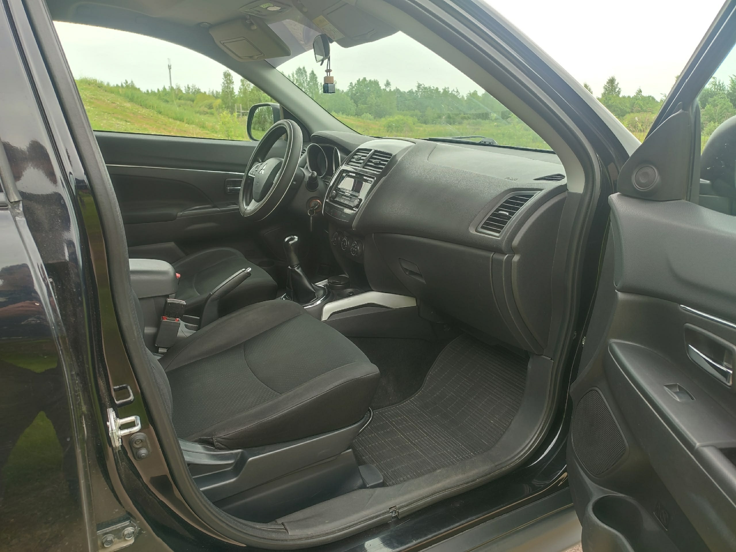 Продажа автомобиля Mitsubishi ASX 2013 (6)