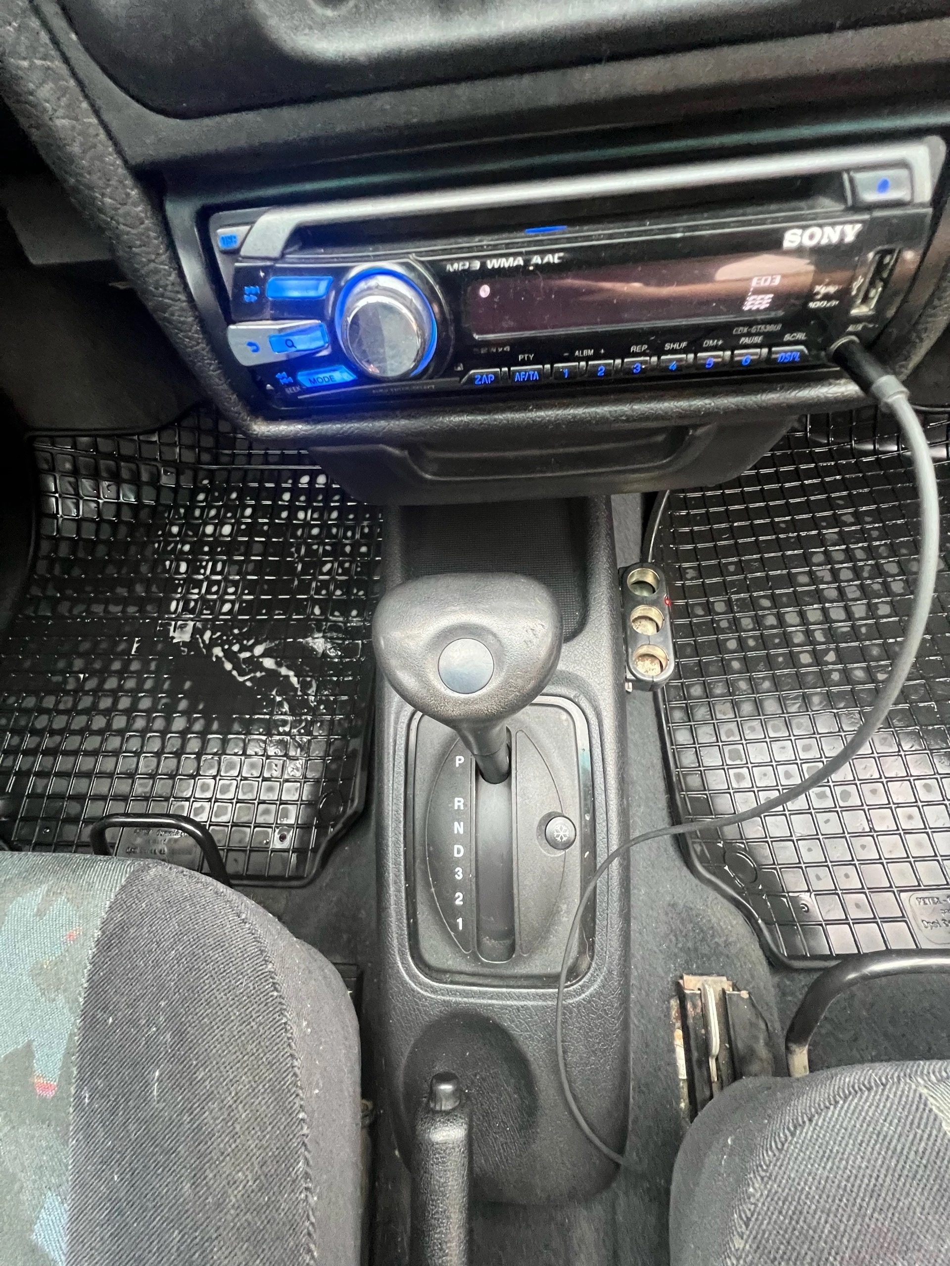 Продам Opel Corsa 2000 года (8)