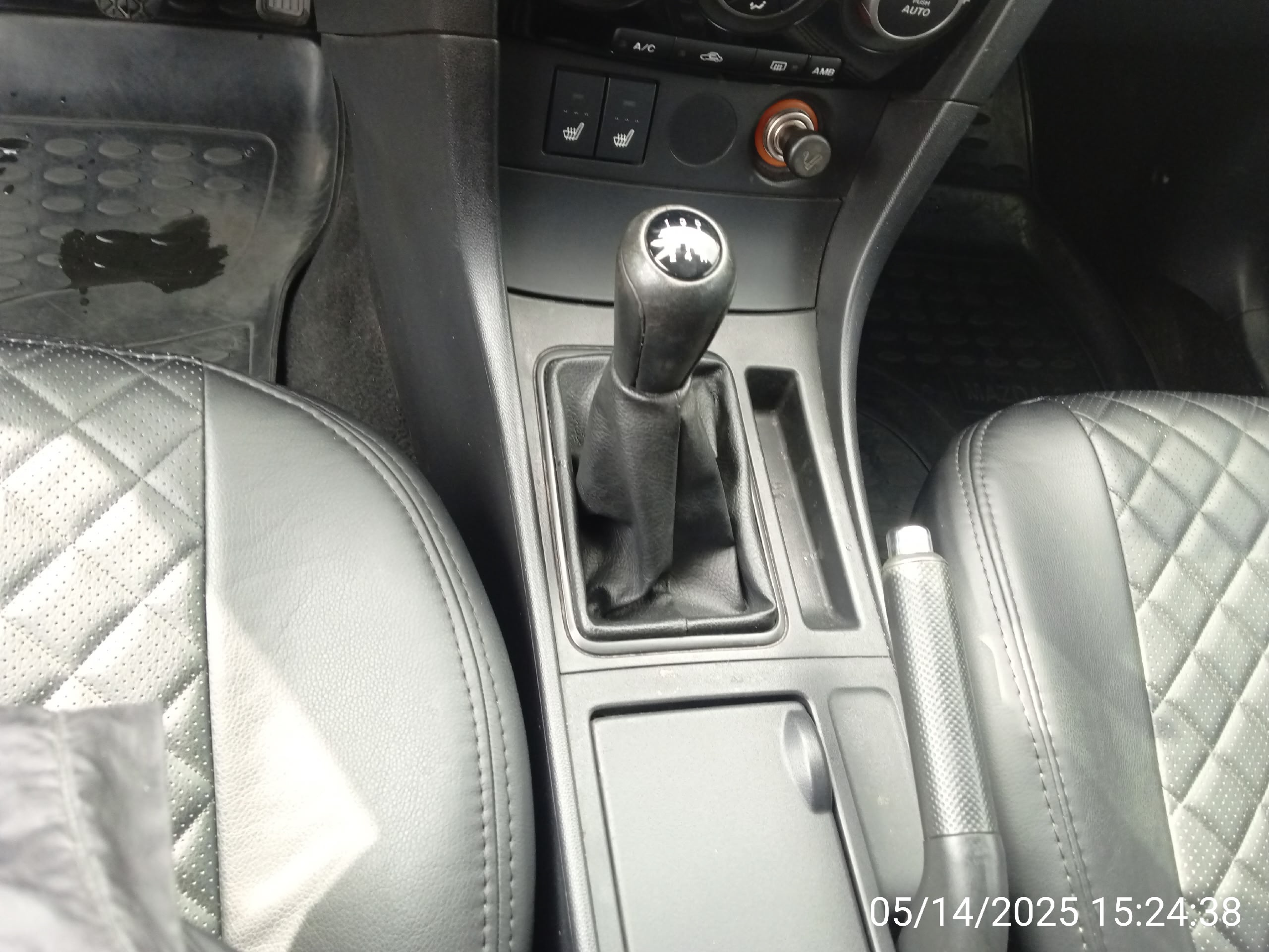 Продам Mazda 3: Хорошее состояние (7)