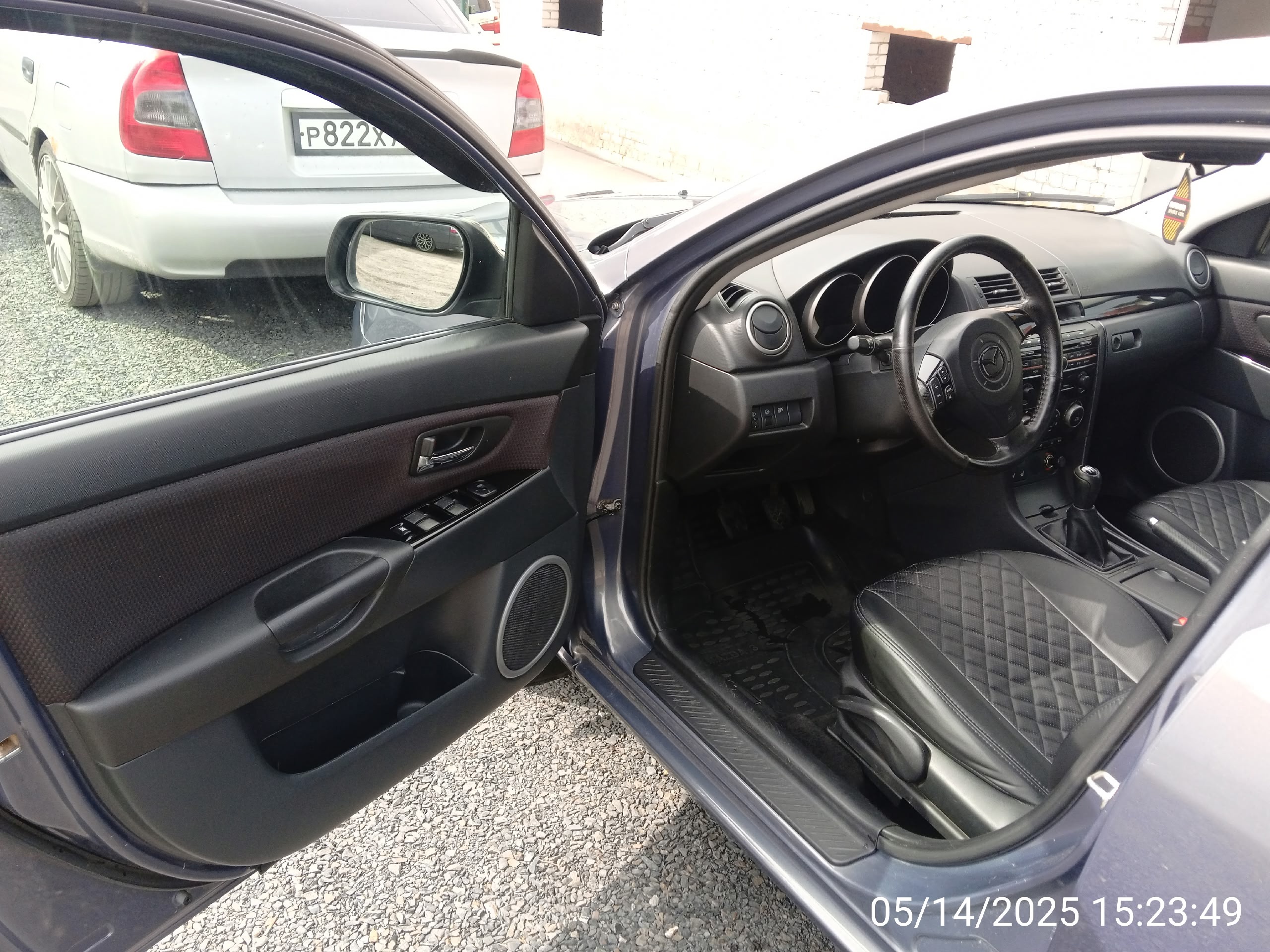 Продам Mazda 3: Хорошее состояние (1)