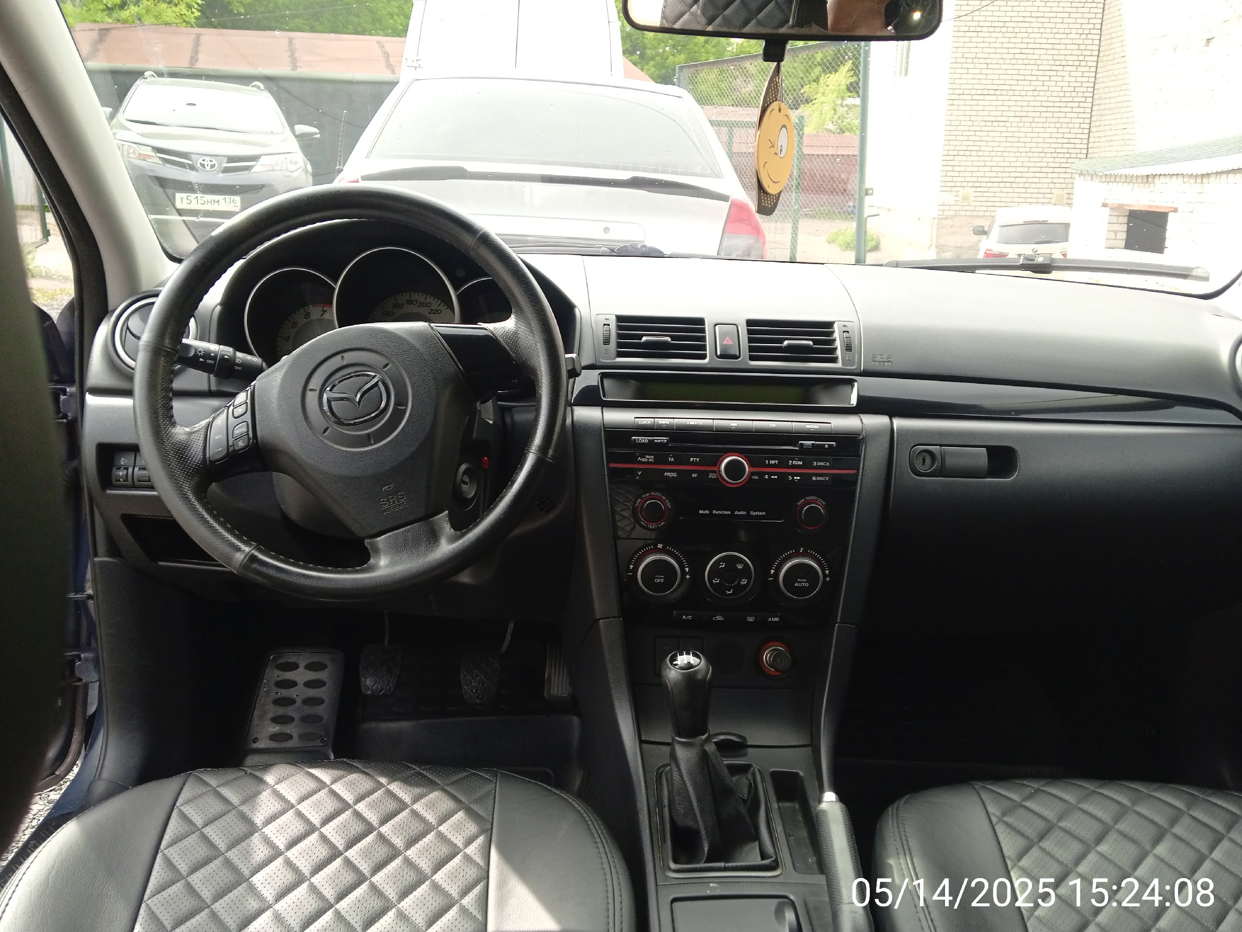 Продам Mazda 3: Хорошее состояние (5)