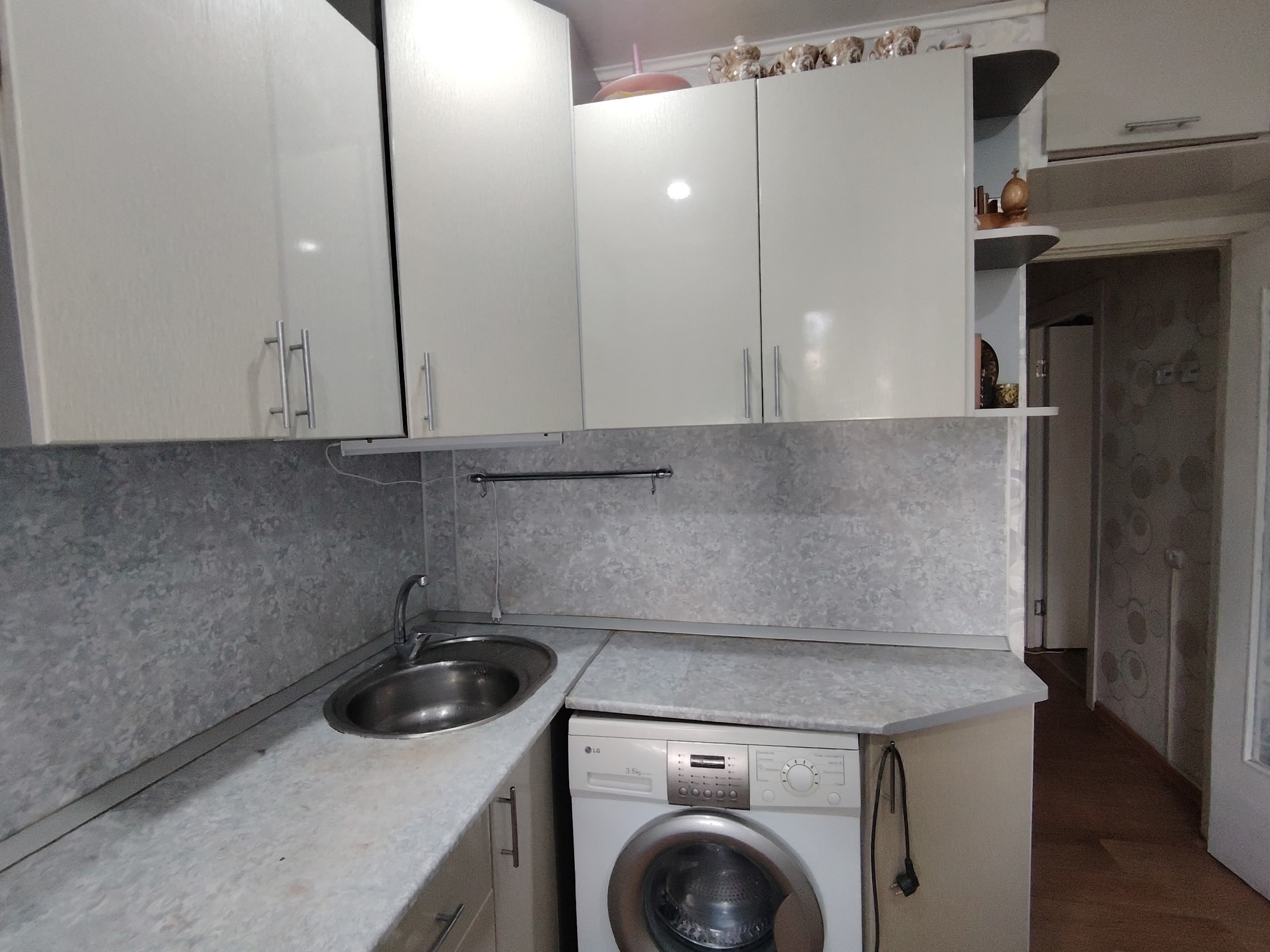 Продам 3 Хр Западная 19, (4)