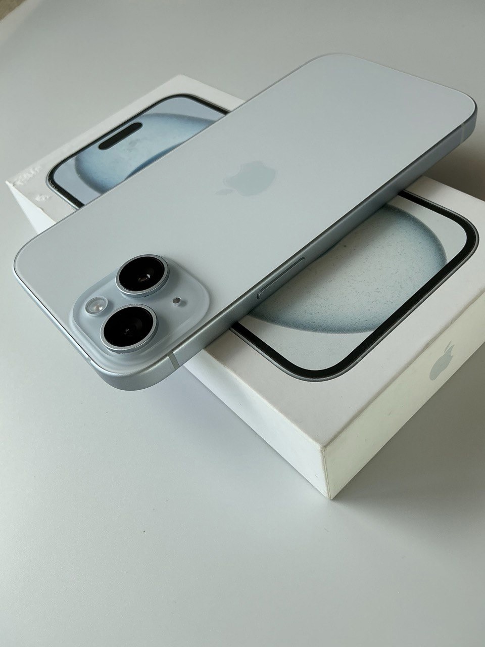 Продается iPhone 15 128 ГБ
