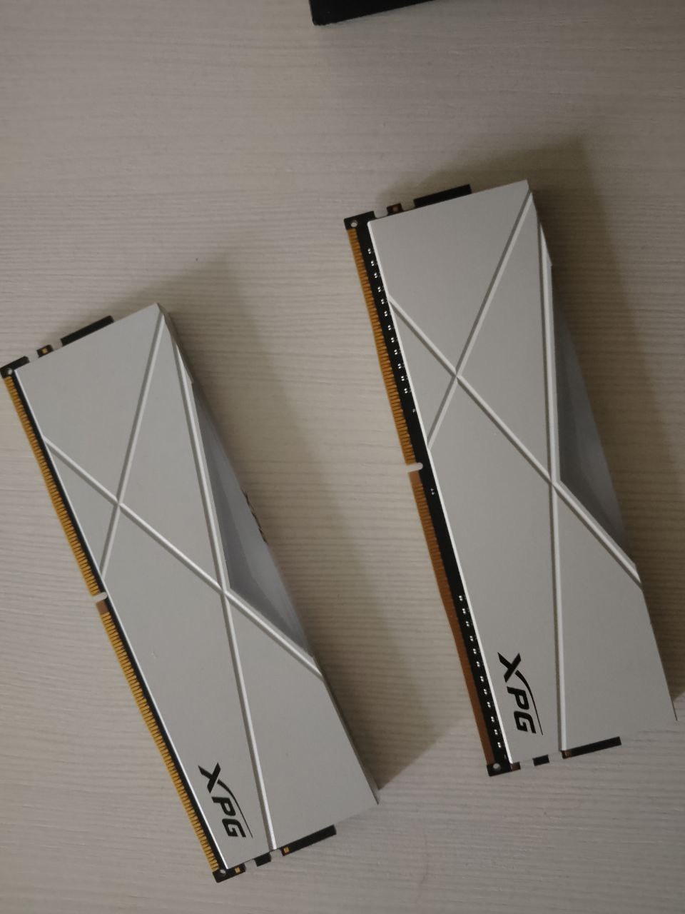 Оперативная память ADATA DDR4 на