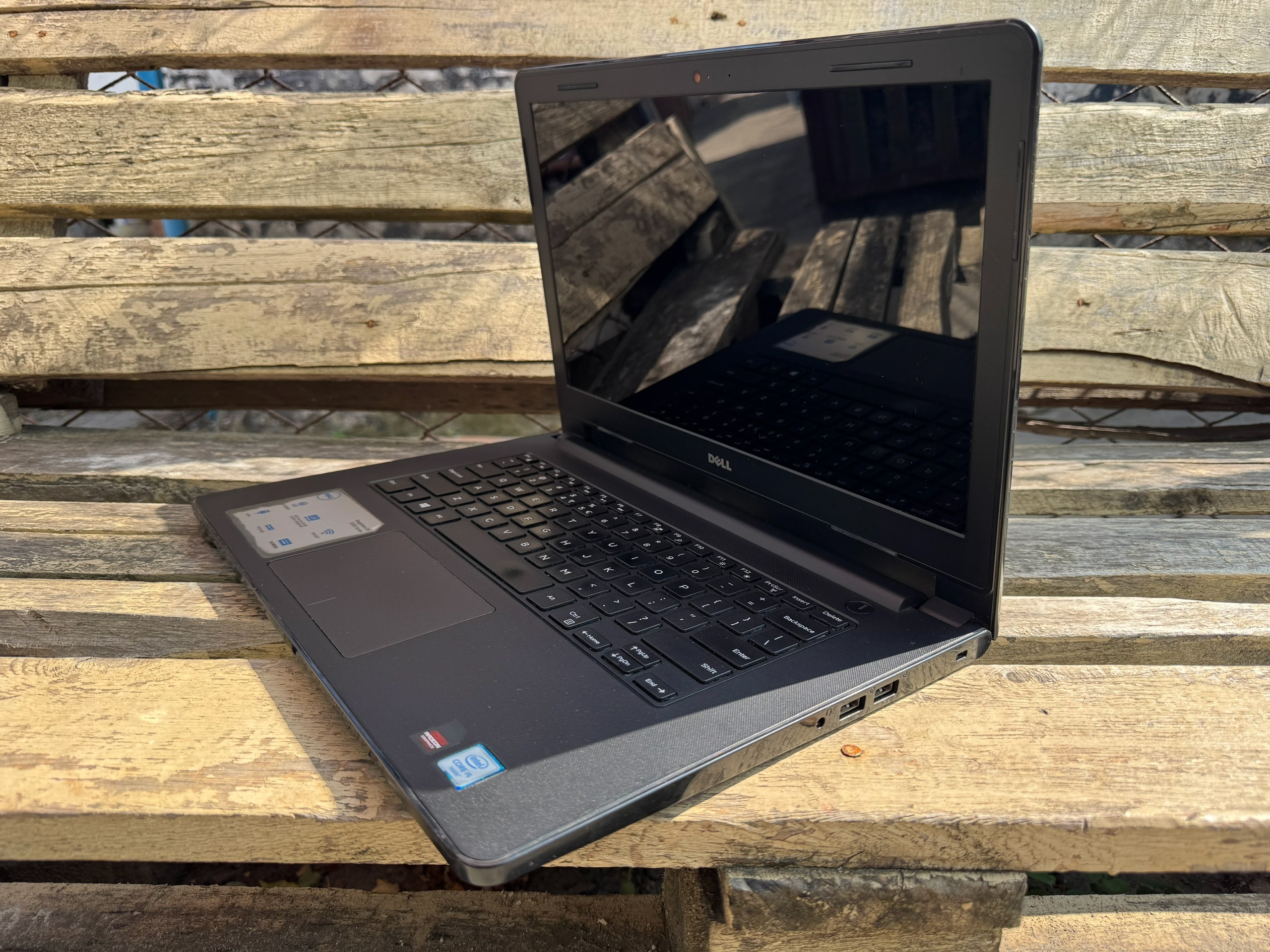 ### Продается недорогой ноутбук Dell (2)