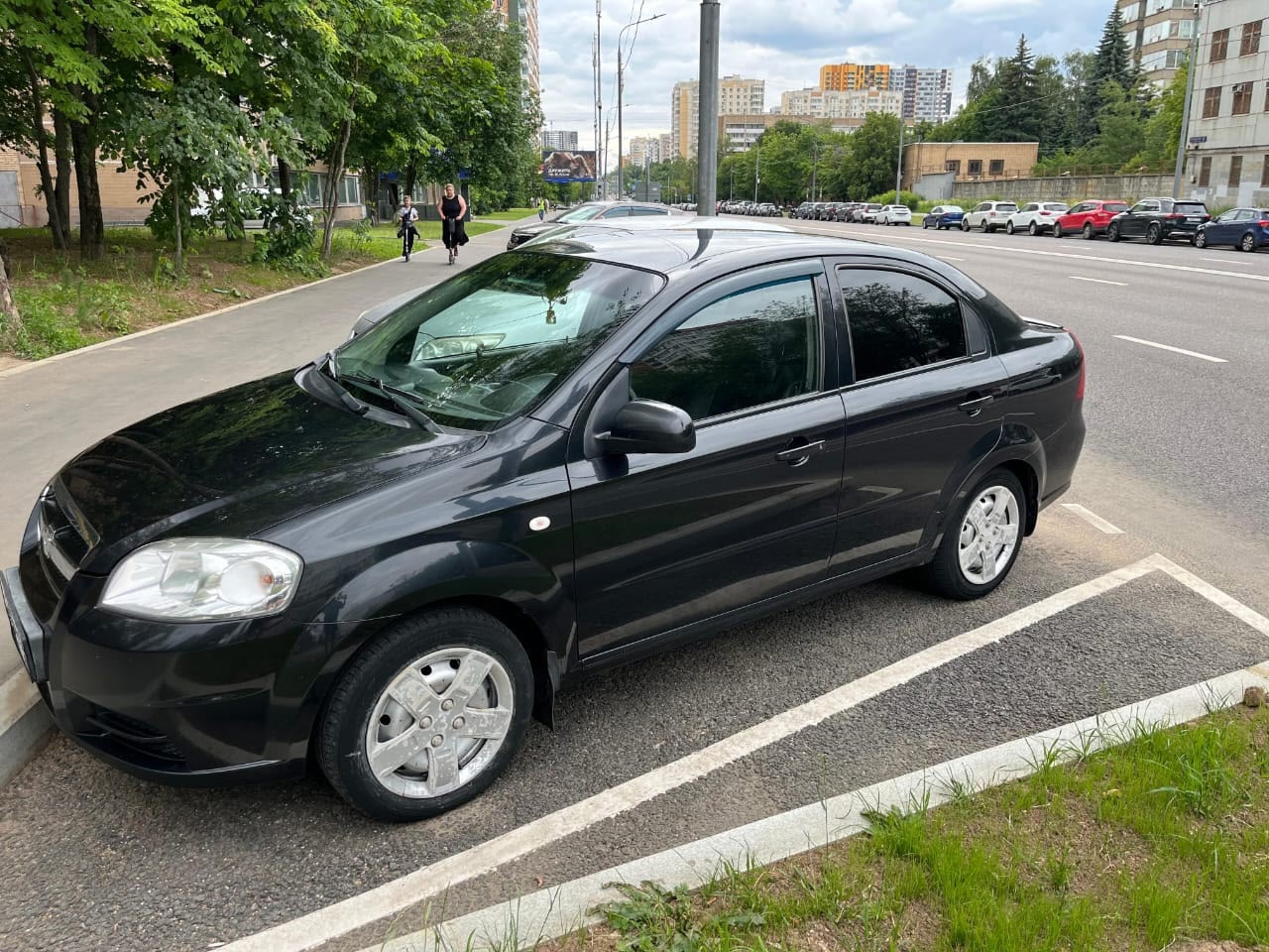 Продажа Chevrolet Aveo 2011 года (1)