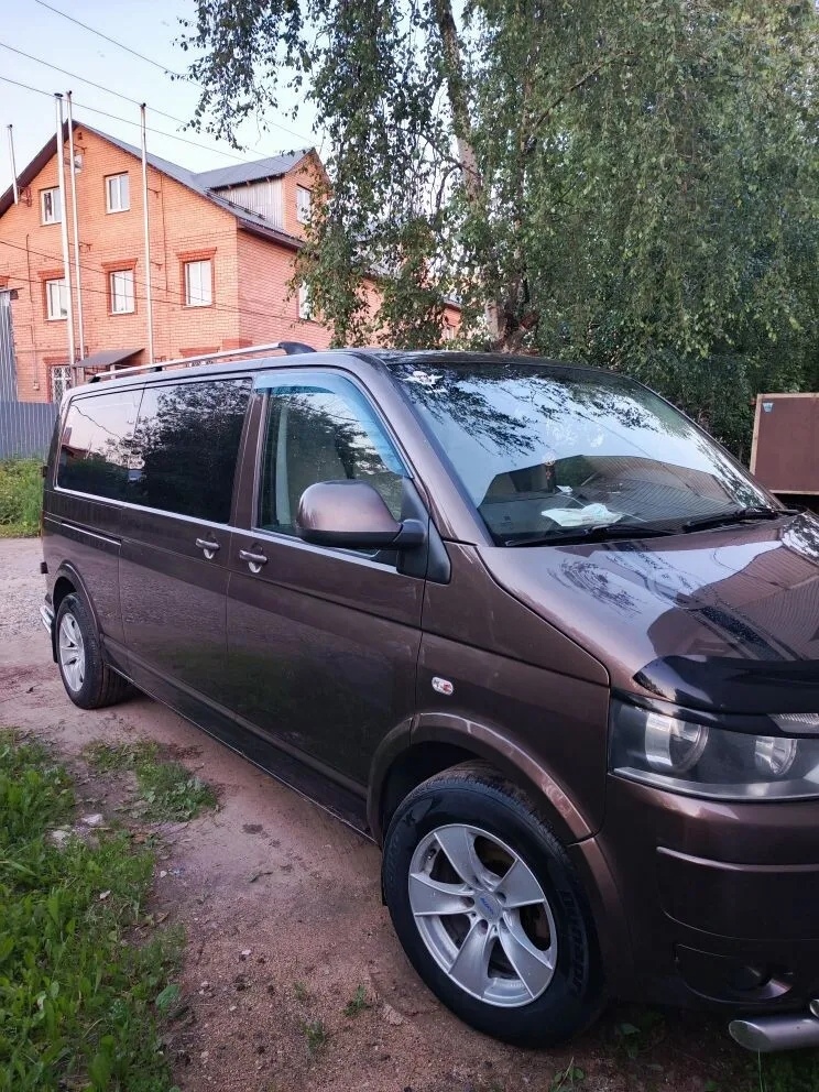 Продается Volkswagen Transporter 2012 Машина