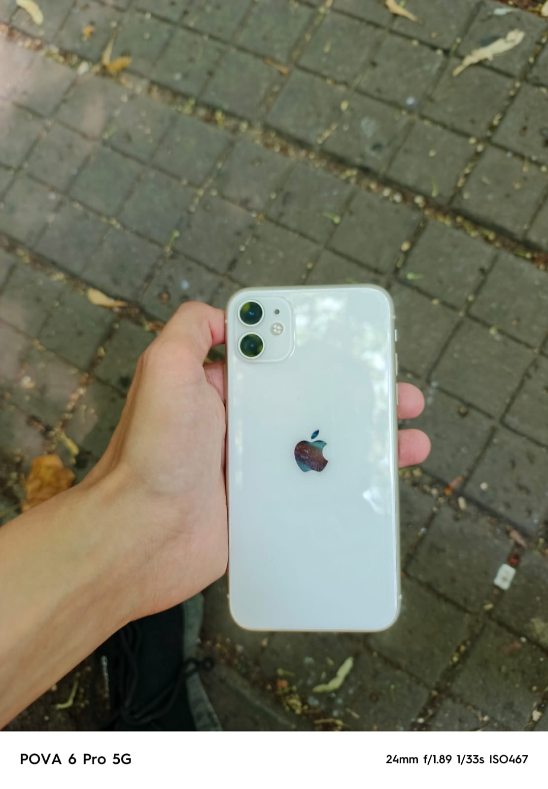 Продаётся iPhone 11, 128 ГБ (3)