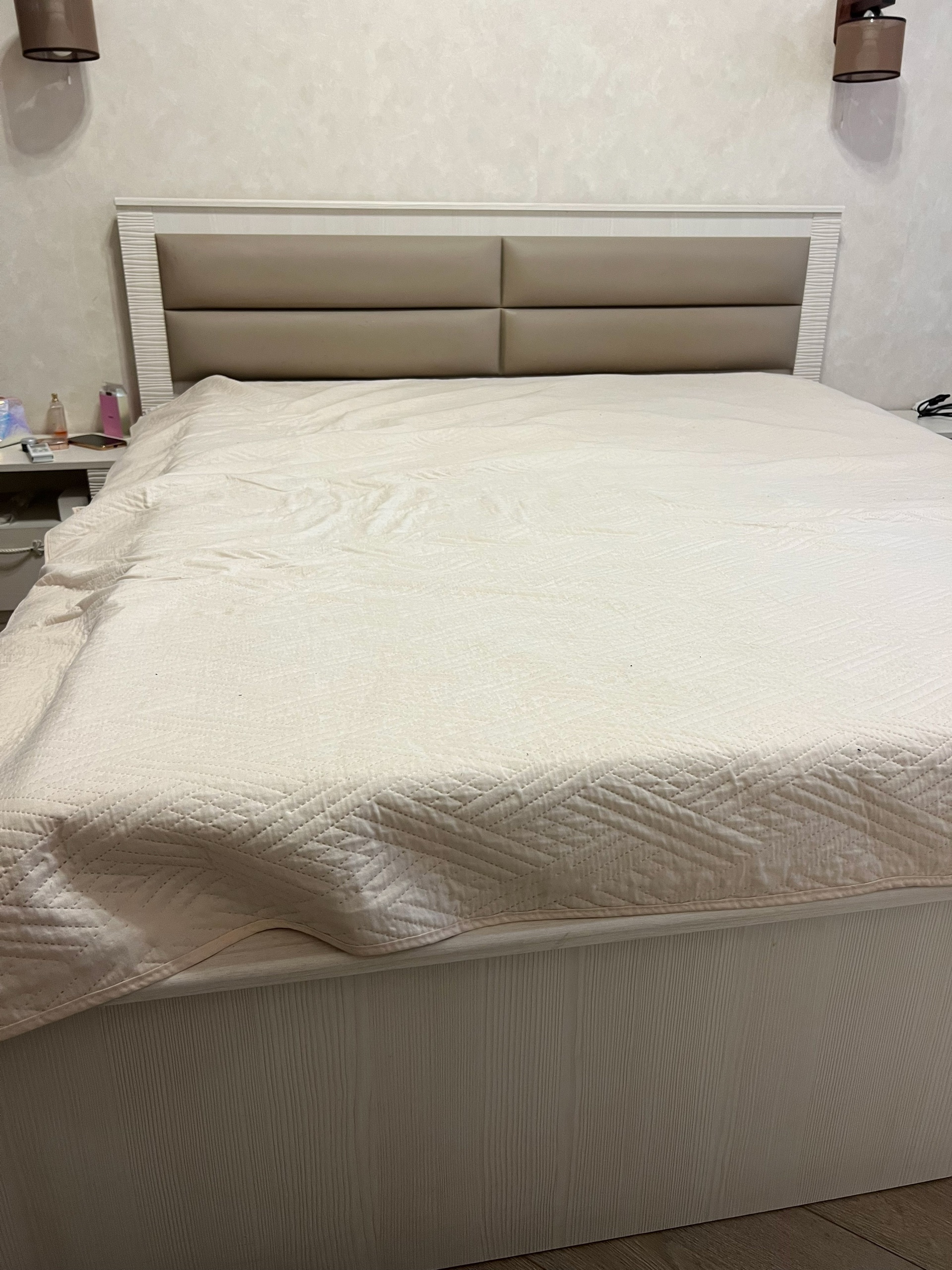 Продается кровать с матрасом Предлагается (3)