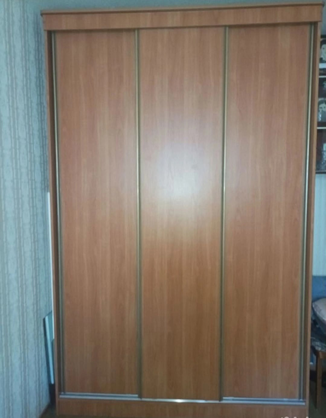 Продается шкаф-купе, ширина 160 см