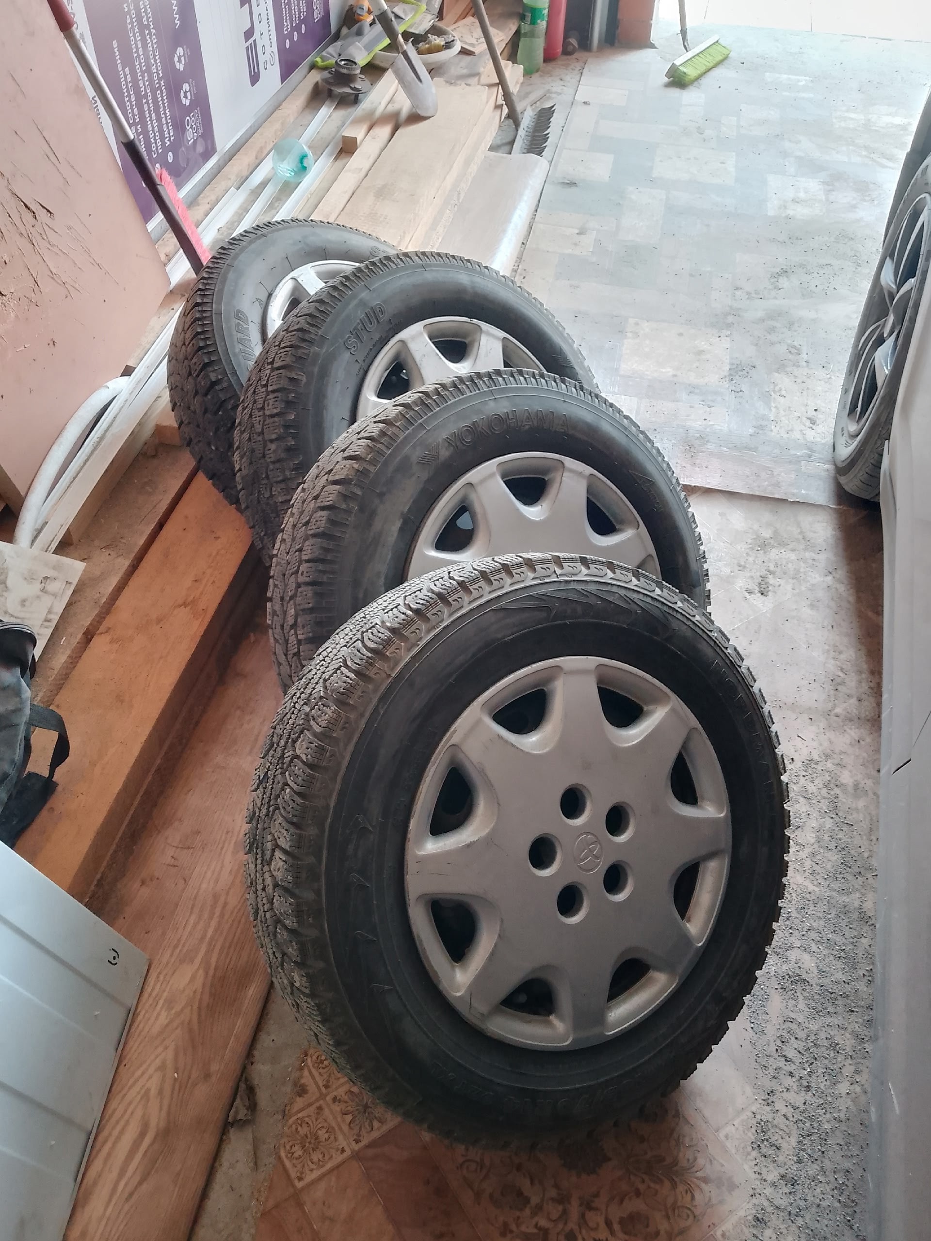 Колёса с дисками R14 в