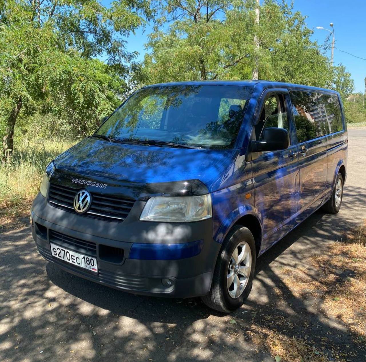 Продаётся Volkswagen Transporter T5, 2003