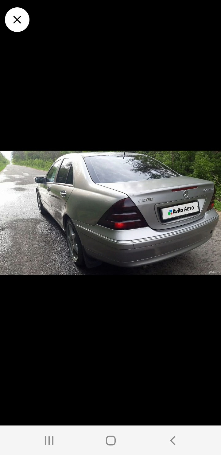 Продажа Mercedes C-класса 2002 года (7)