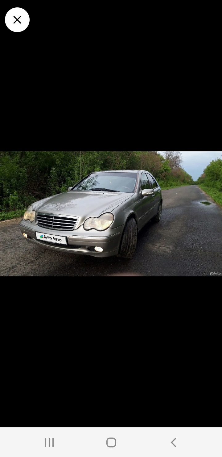 Продажа Mercedes C-класса 2002 года (5)