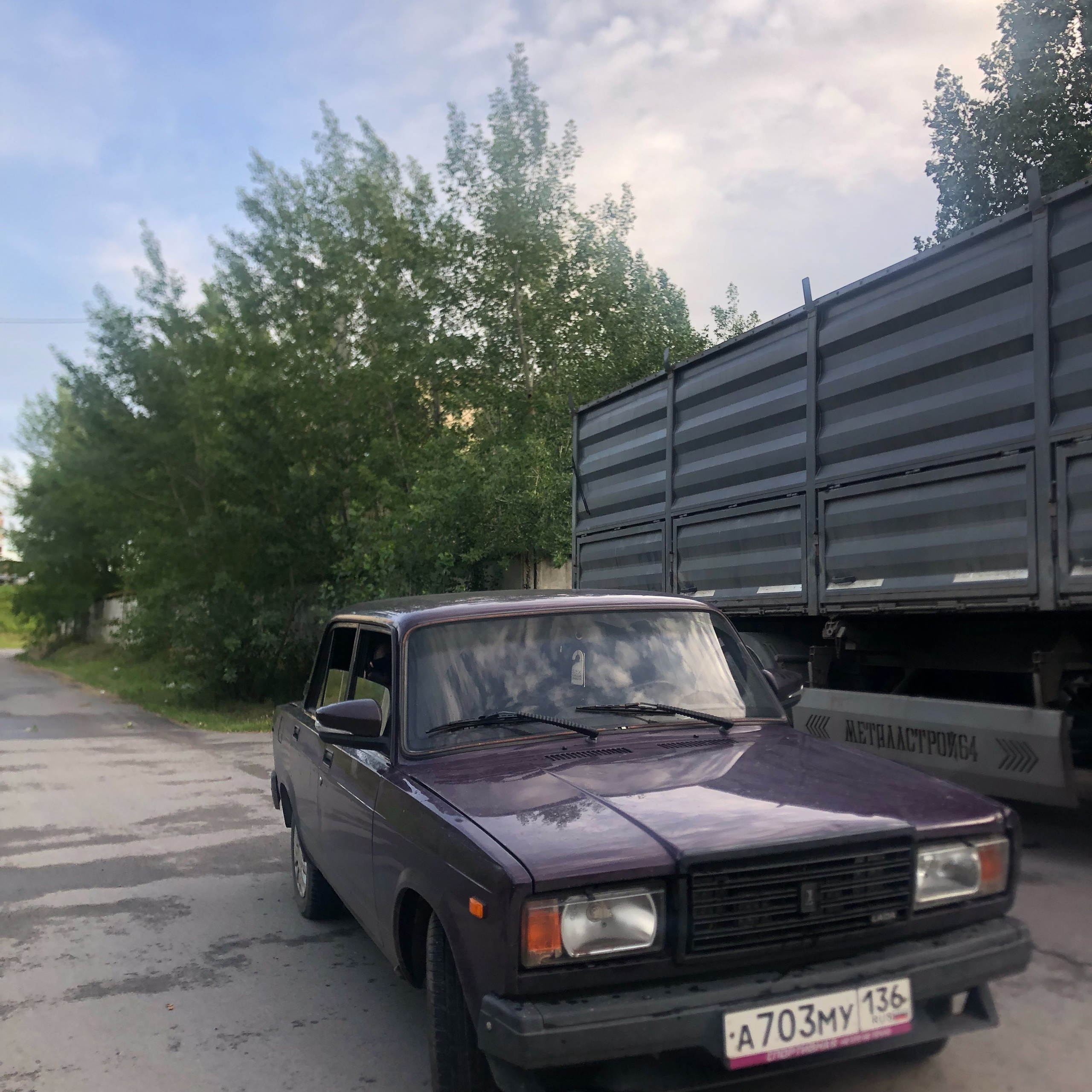 Продаю ВАЗ 2107: Отличное Состояние (3)