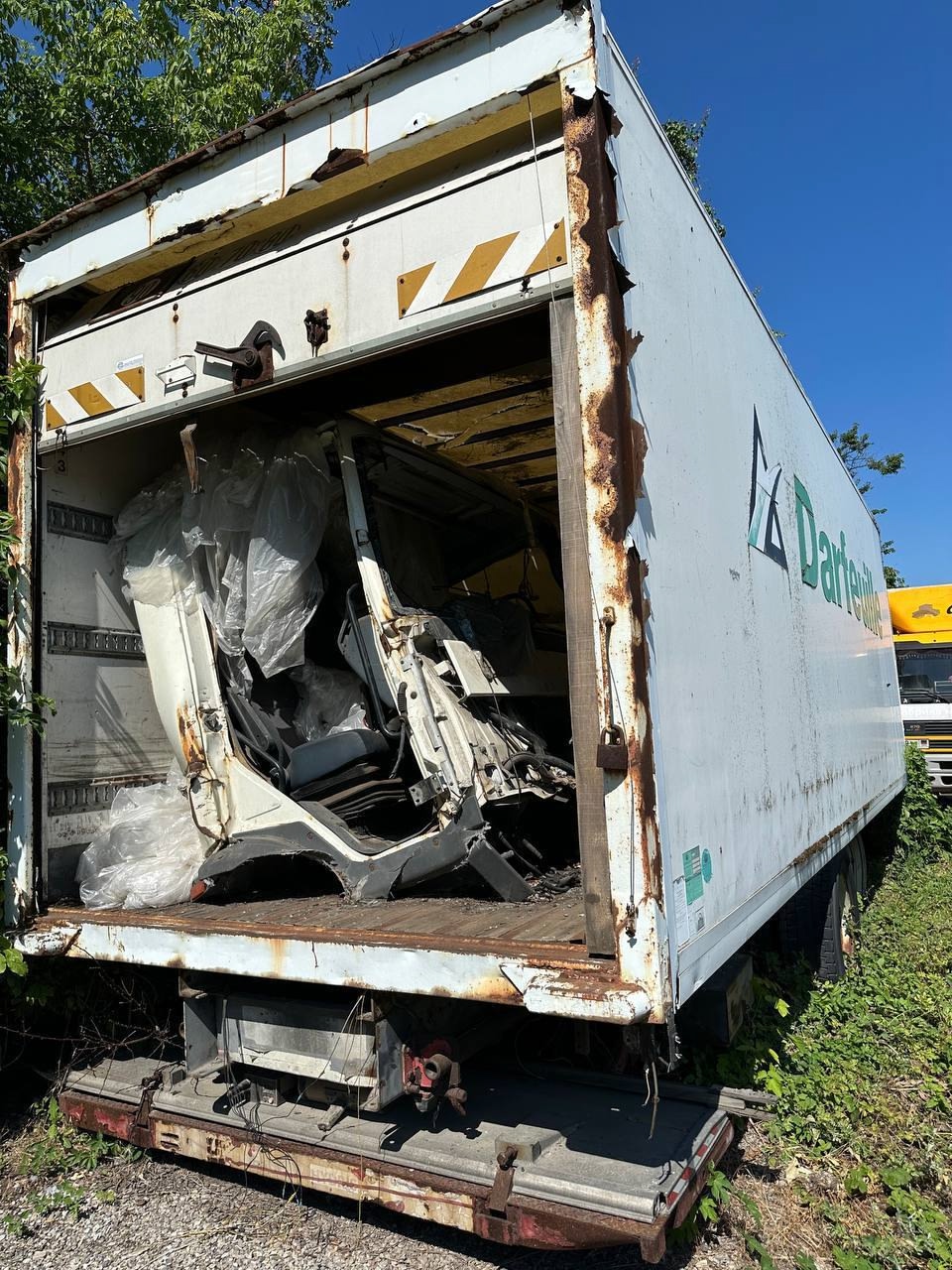 Продажа двух DAF 75 ATI (7)