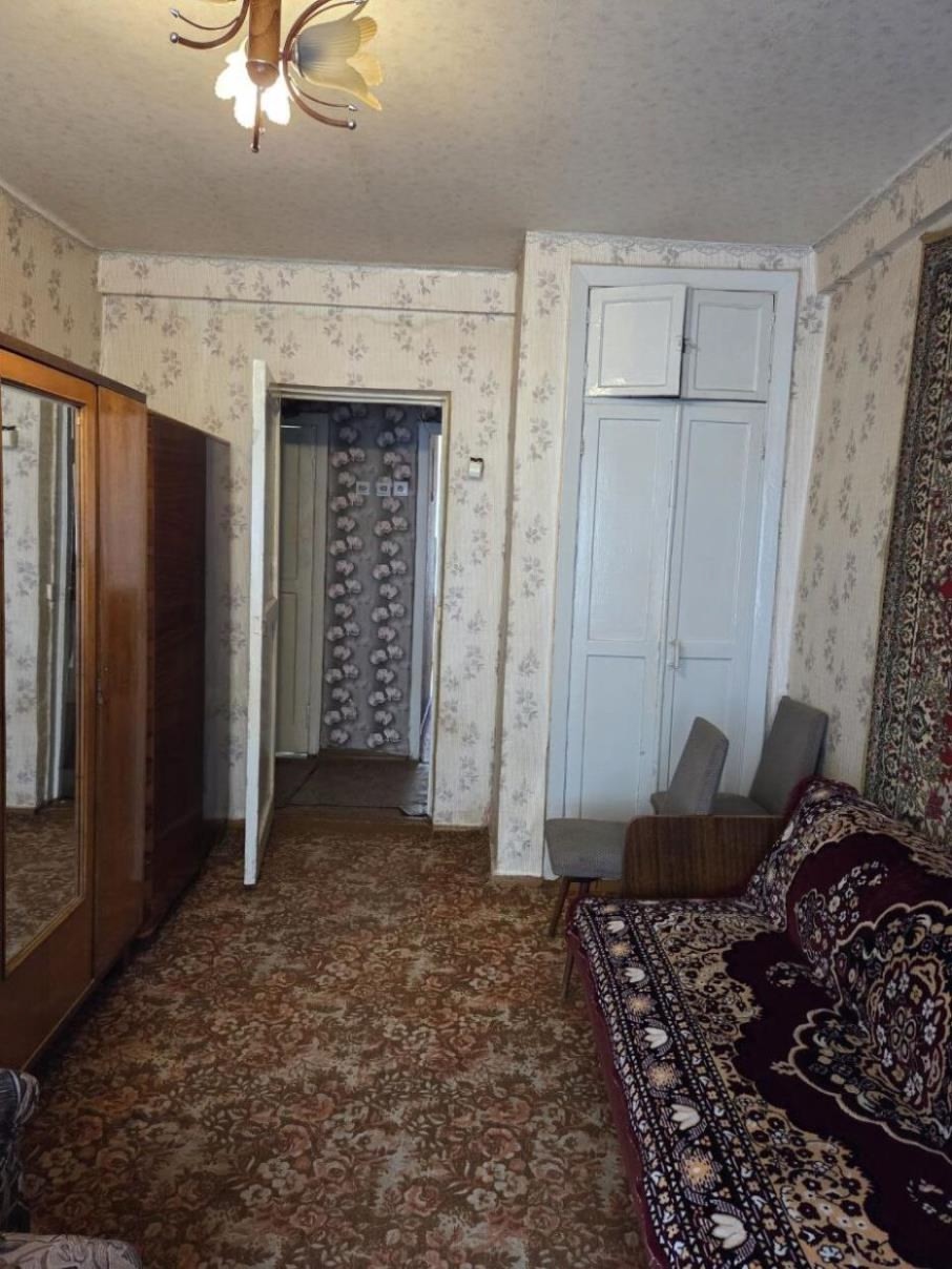 Продается трехкомнатная квартира на Дудинской (6)