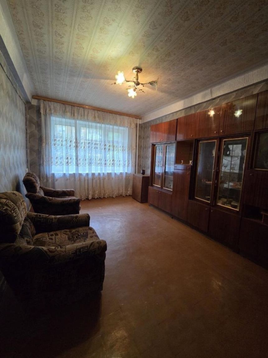 Продается трехкомнатная квартира на Дудинской (4)