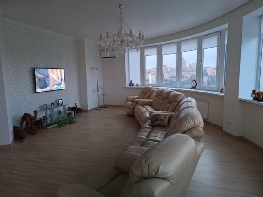 Продажа квартиры с ремонтом, мебелью (4)