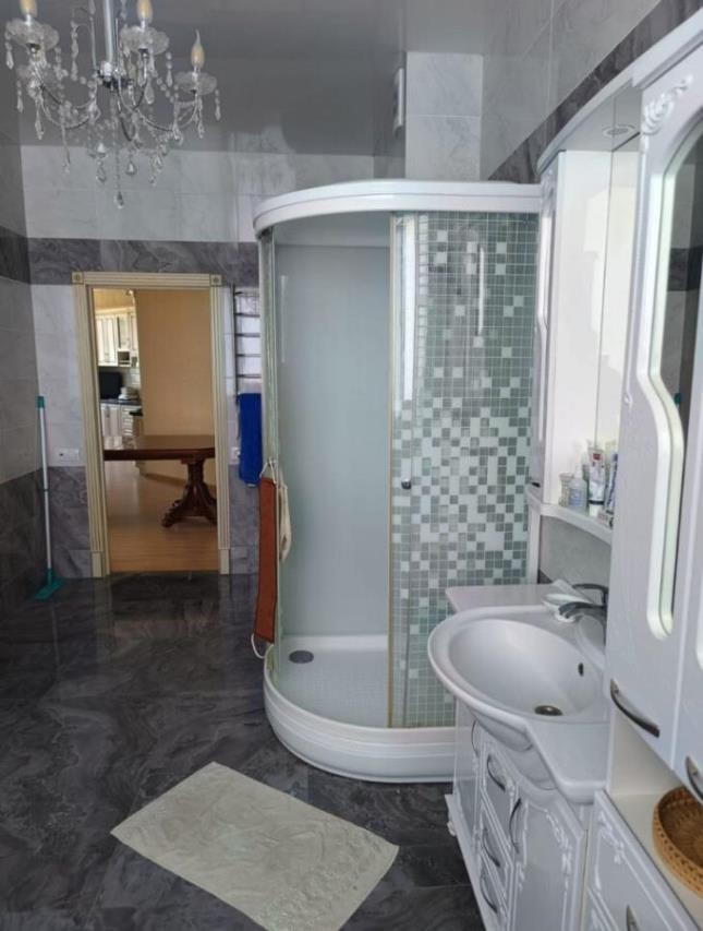 Продажа квартиры с ремонтом, мебелью (8)