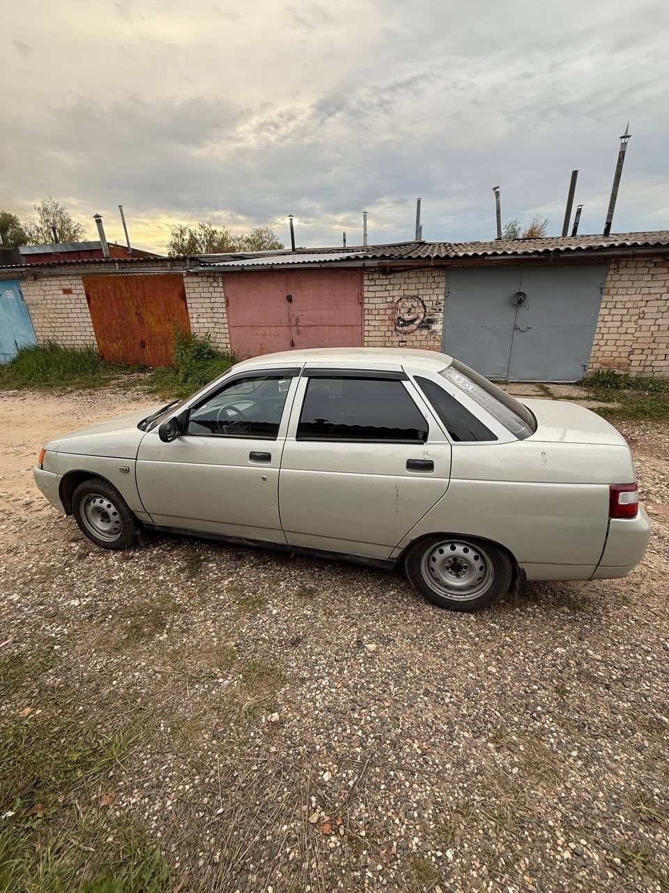 16-клапанный автомобиль, 2004 год Автомобиль (1)