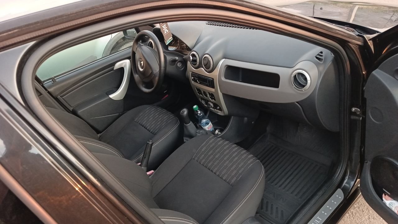 Renault Logan 2010, пробег 139 (2)